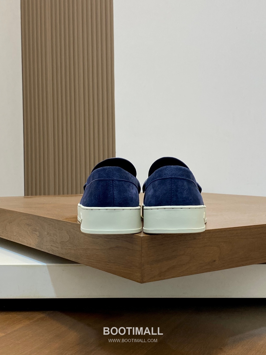 Louis Vuitton Monogram Logo Leather Mesh White Sneakers 루이비통 모노그램 로고 레더 메쉬 화이트 스니커즈 8