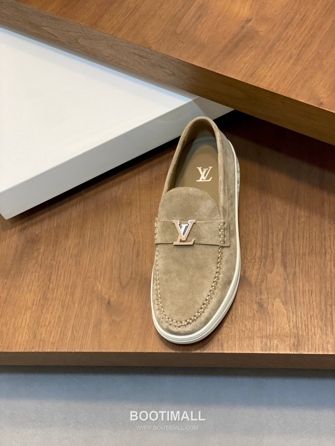 Louis Vuitton Monogram Logo Leather Mesh White Sneakers 루이비통 모노그램 로고 레더 메쉬 화이트 스니커즈 6