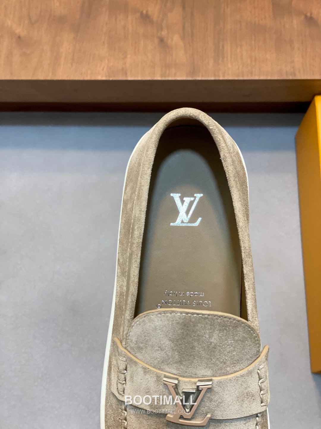Louis Vuitton Monogram Logo Leather Mesh White Sneakers 루이비통 모노그램 로고 레더 메쉬 화이트 스니커즈 7