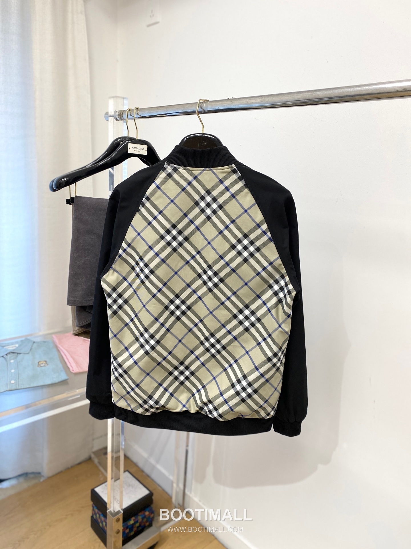 Burberry Reversible Logo Jacket Navy Beige 버버리 리버서블 로고 자켓 네이비 베이지 P400 9