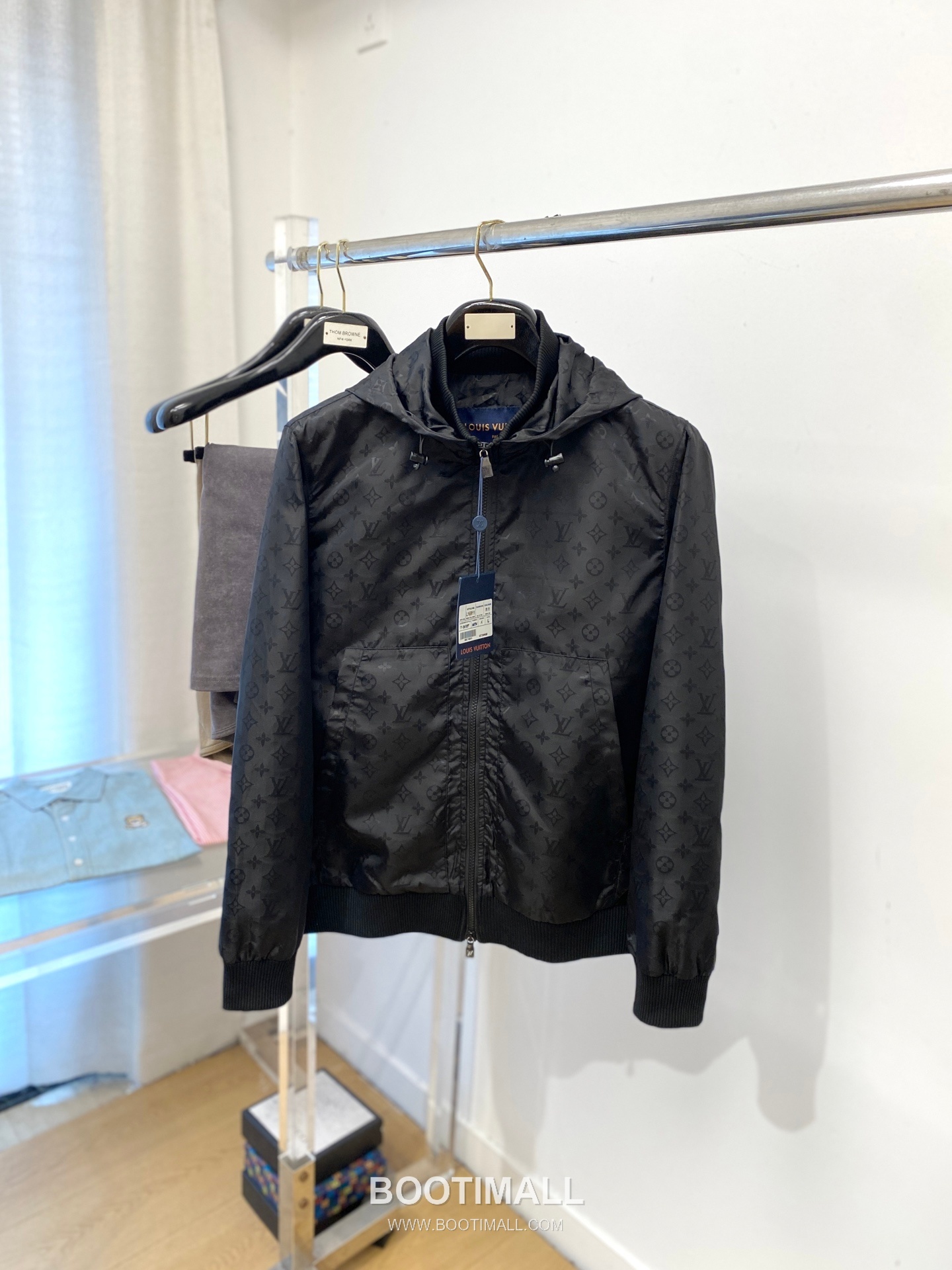 Louis Vuitton Logo Jacquard Jacket Navy 루이비통 로고 자카드 재킷 네이비 P370 1