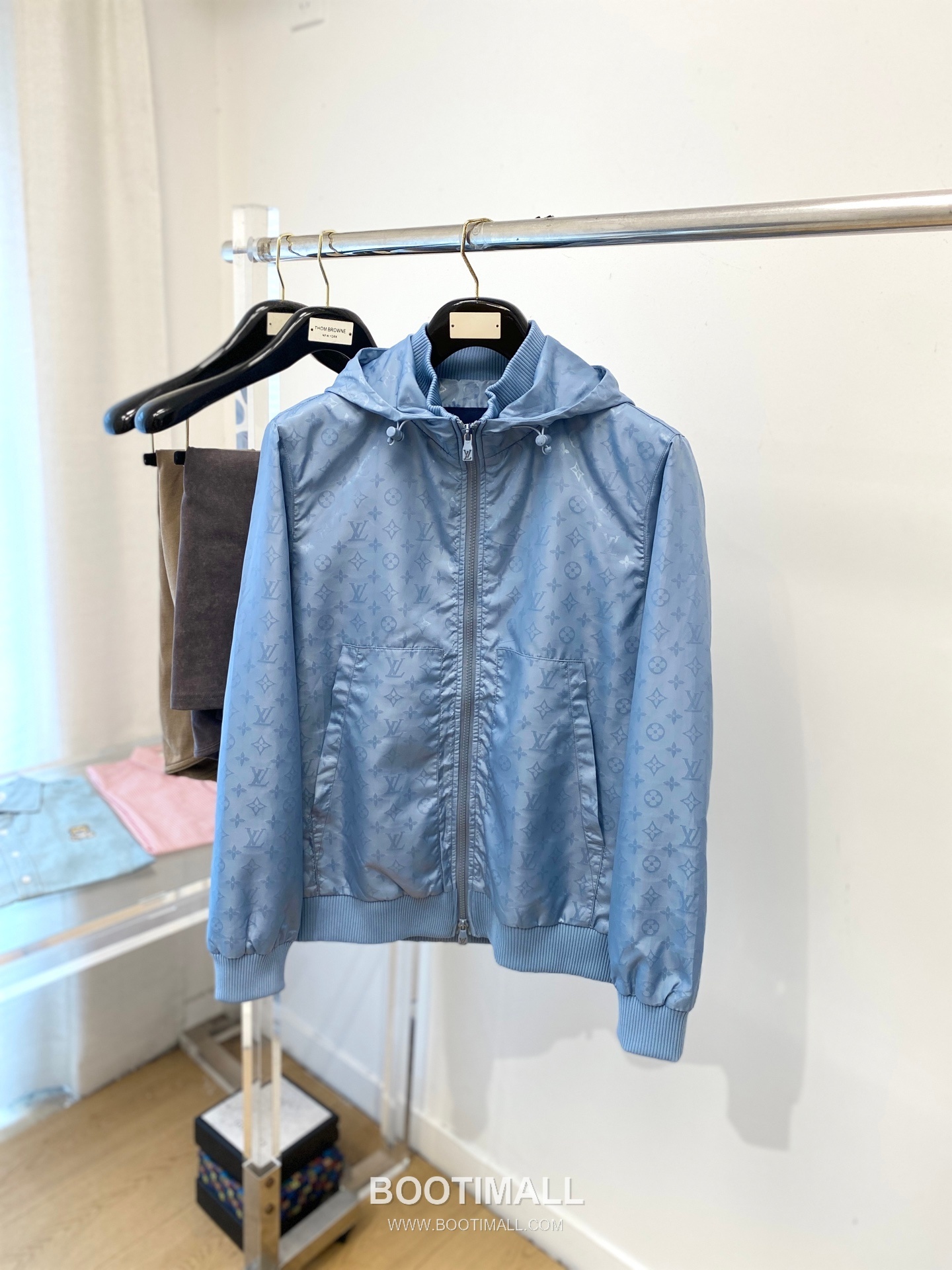 Louis Vuitton Logo Jacquard Jacket Navy 루이비통 로고 자카드 재킷 네이비 P370 1