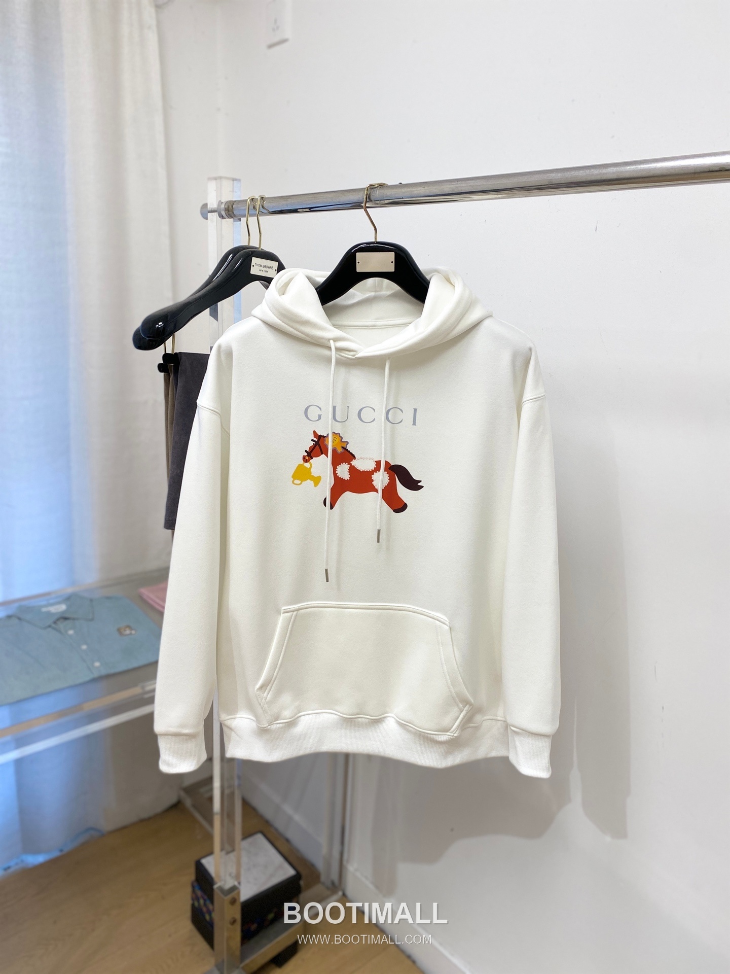 Gucci Cotton Logo Print Sweatshirt Black 구찌 코튼 로고 프린트 맨투맨 스웨트셔츠 블랙 P270 1