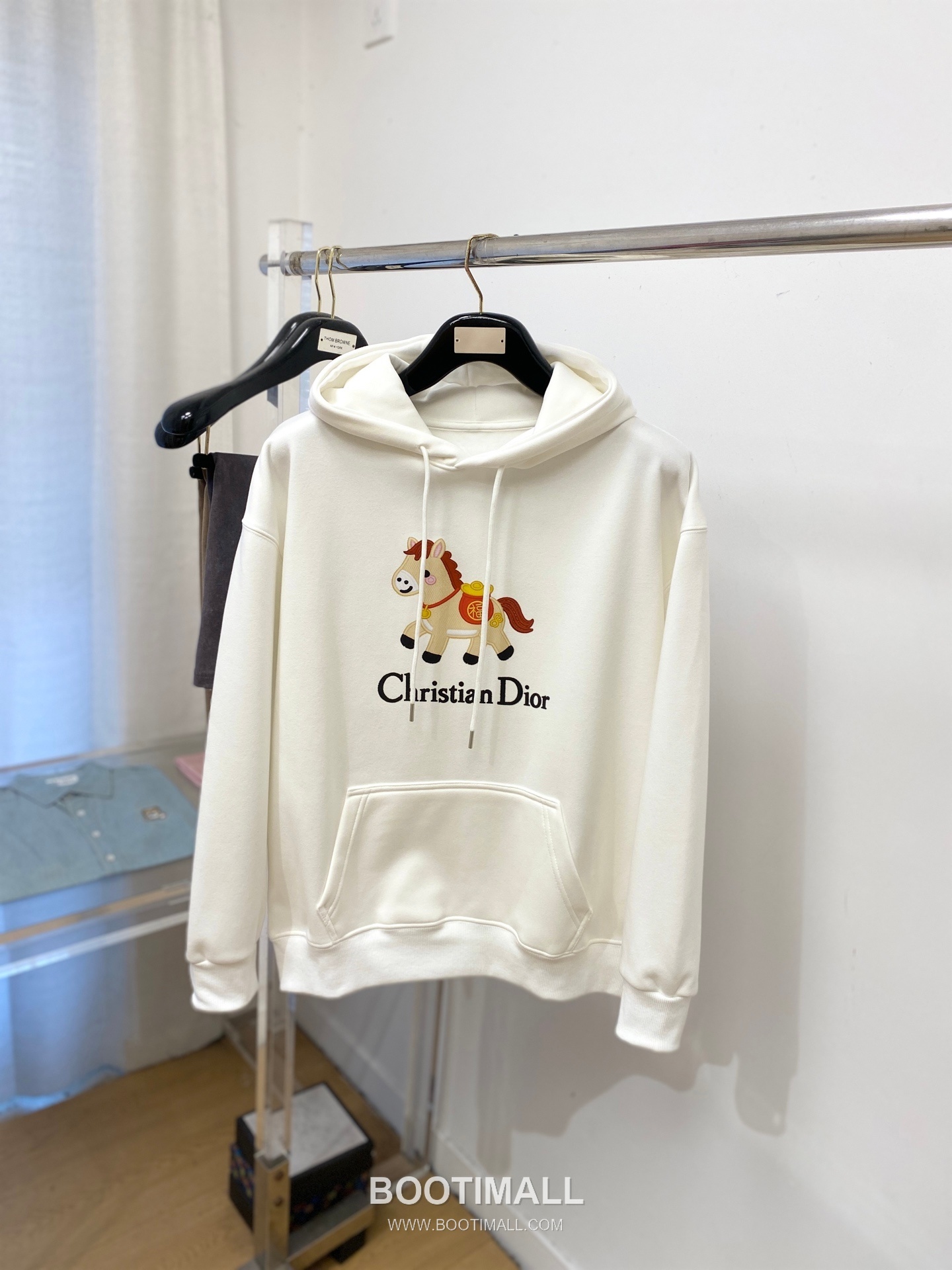 Dior Embroidered Logo Cotton Sweatshirt Grey 디올 자수 로고 코튼 스웨트셔츠 그레이 P270 1