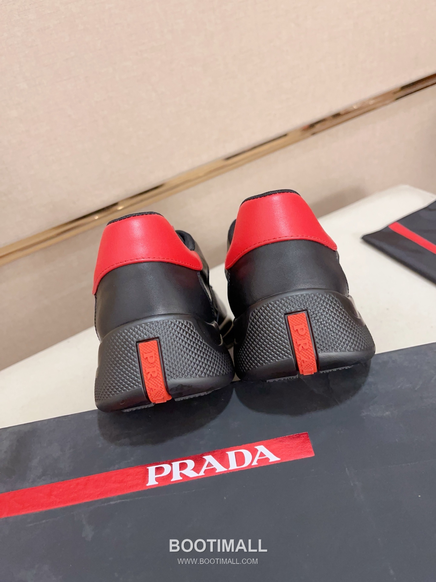 Prada Tech Fabric Drip Glue Process Leather Lined Rubber Sole Sneakers 프라다 테크 패브릭 드립 글루 공법 레더 라이닝 러버 솔 스니커즈 8