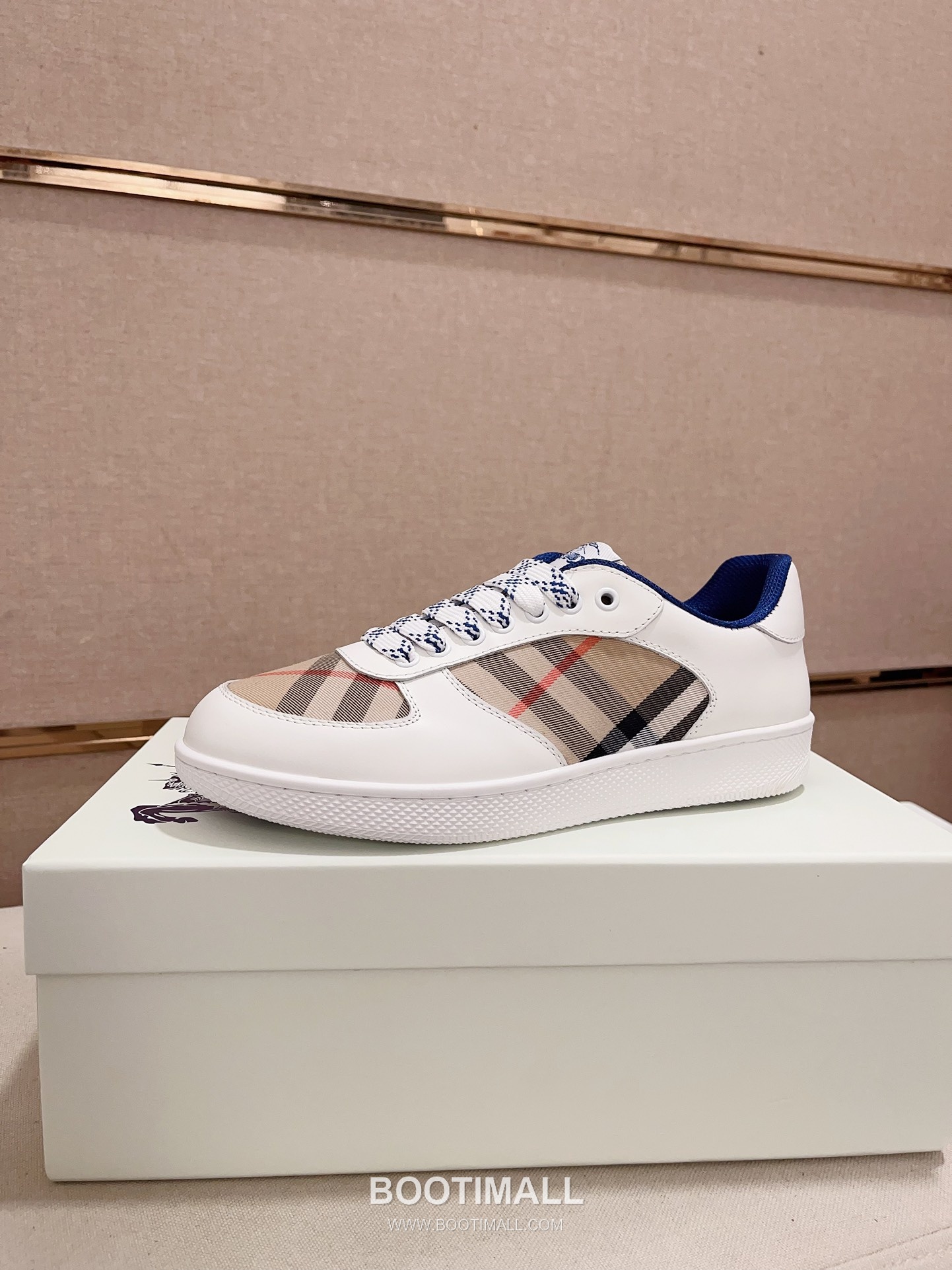 Burberry Vintage Check Cotton Calfskin Leather Low-Top Sneakers 버버리 빈티지 체크 코튼 송아지 가죽 로우탑 스니커즈 1