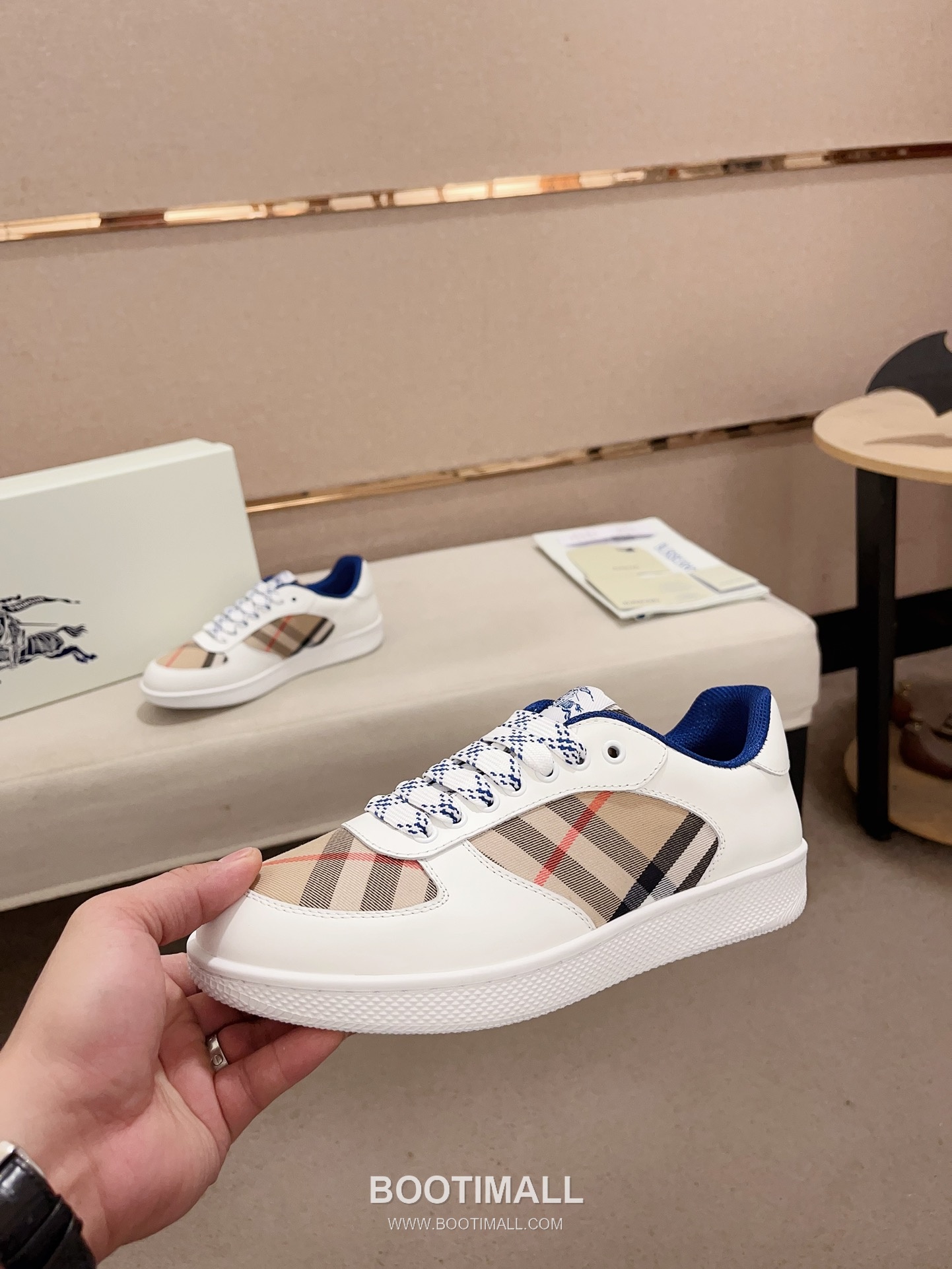 Burberry Vintage Check Cotton Calfskin Leather Low-Top Sneakers 버버리 빈티지 체크 코튼 송아지 가죽 로우탑 스니커즈 3