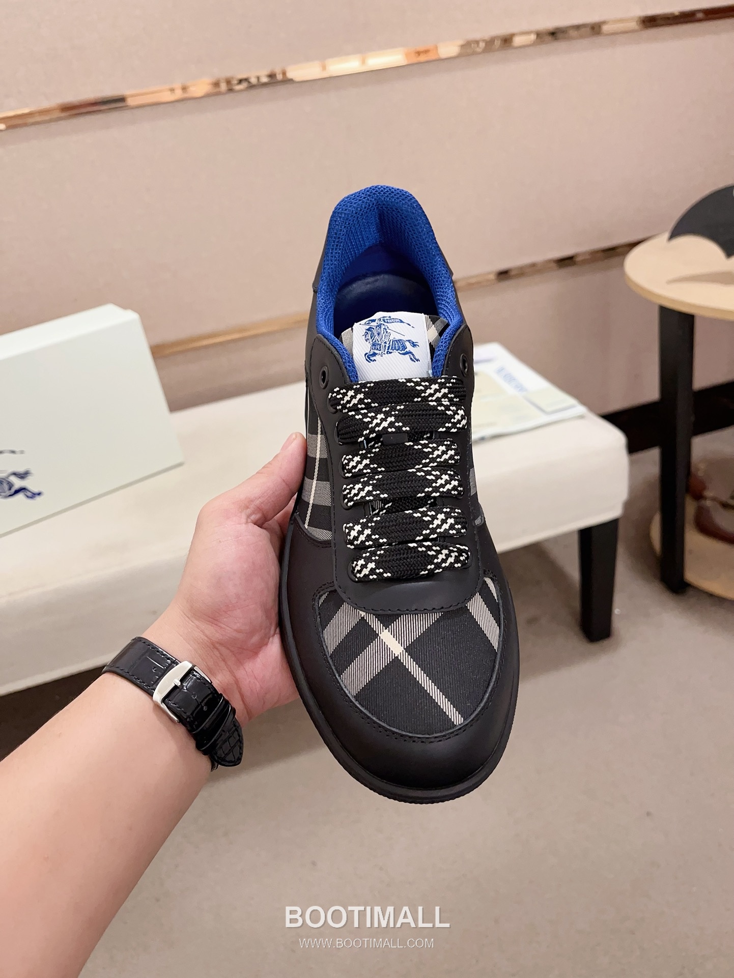 Burberry Vintage Check Cotton Calfskin Leather Low-Top Sneakers 버버리 빈티지 체크 코튼 송아지 가죽 로우탑 스니커즈 2