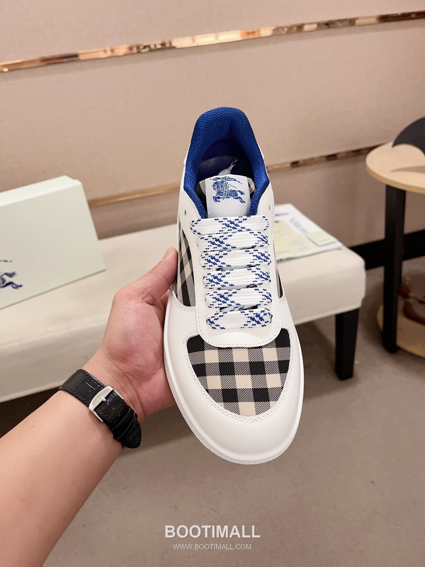 Burberry Vintage Check Cotton Calfskin Leather Low-Top Sneakers 버버리 빈티지 체크 코튼 송아지 가죽 로우탑 스니커즈 2