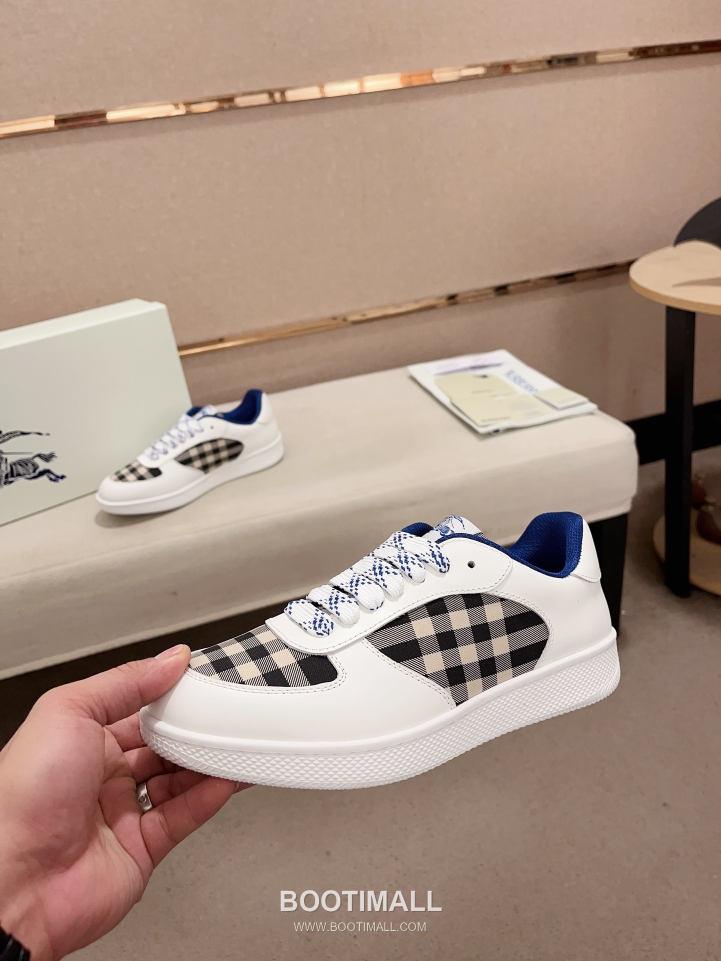 Burberry Vintage Check Cotton Calfskin Leather Low-Top Sneakers 버버리 빈티지 체크 코튼 송아지 가죽 로우탑 스니커즈 3