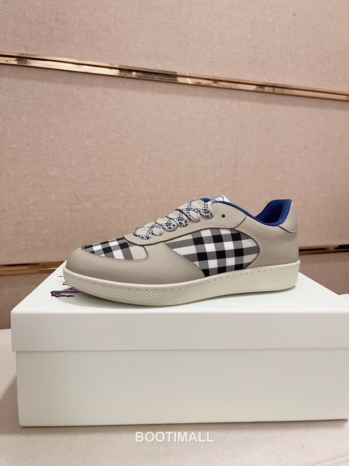 Burberry Vintage Check Cotton Calfskin Leather Low-Top Sneakers 버버리 빈티지 체크 코튼 송아지 가죽 로우탑 스니커즈 1