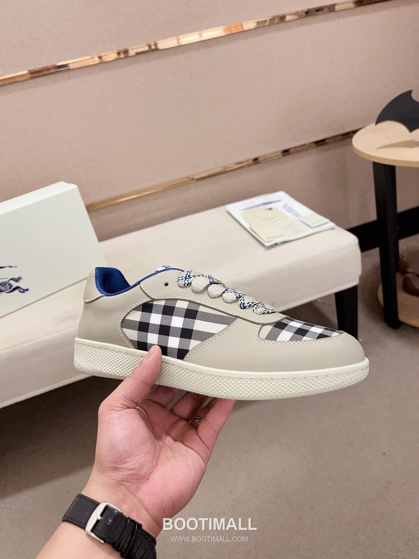 Burberry Vintage Check Cotton Calfskin Leather Low-Top Sneakers 버버리 빈티지 체크 코튼 송아지 가죽 로우탑 스니커즈 4