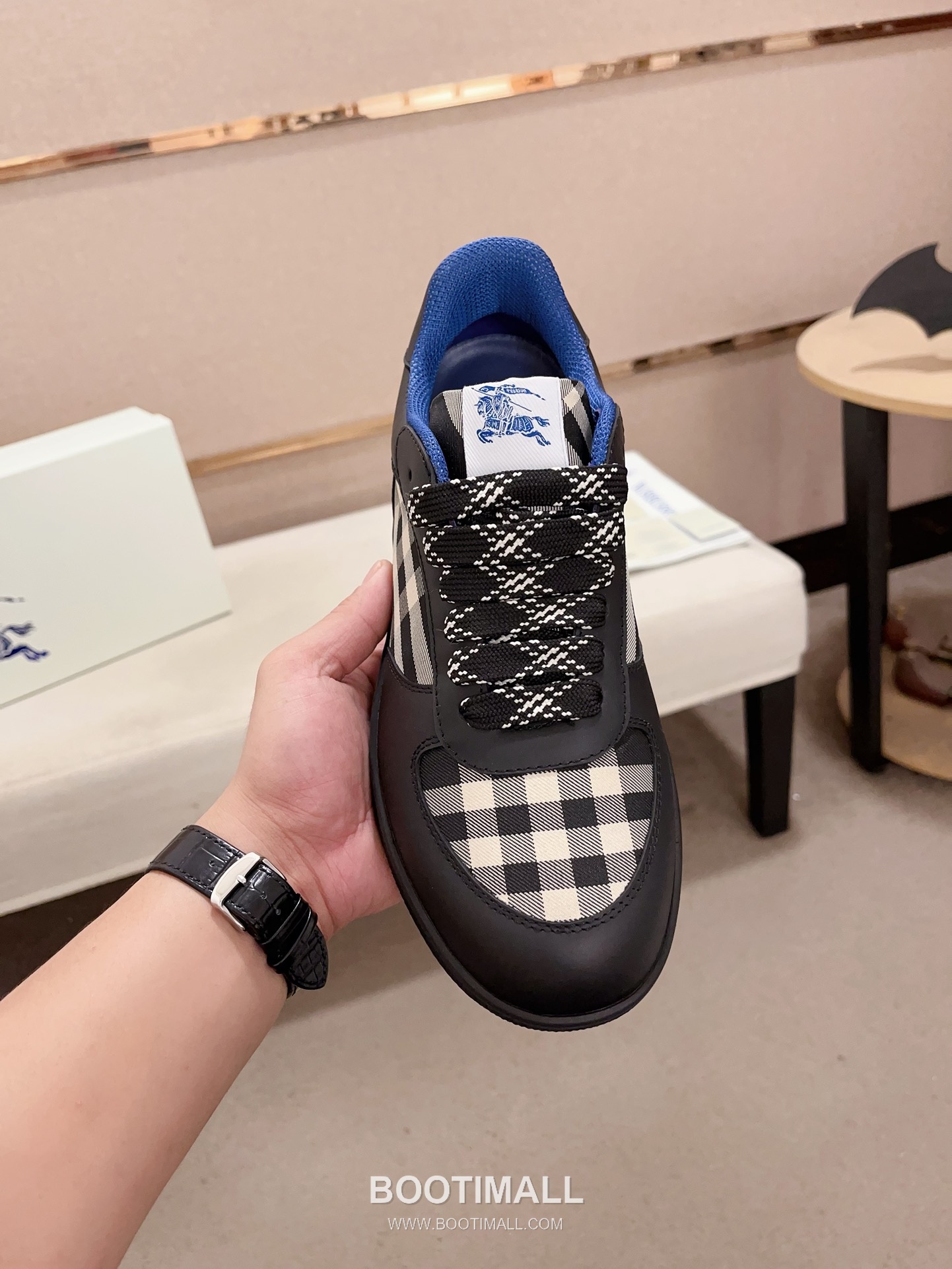 Burberry Vintage Check Cotton Calfskin Leather Low-Top Sneakers 버버리 빈티지 체크 코튼 송아지 가죽 로우탑 스니커즈 2