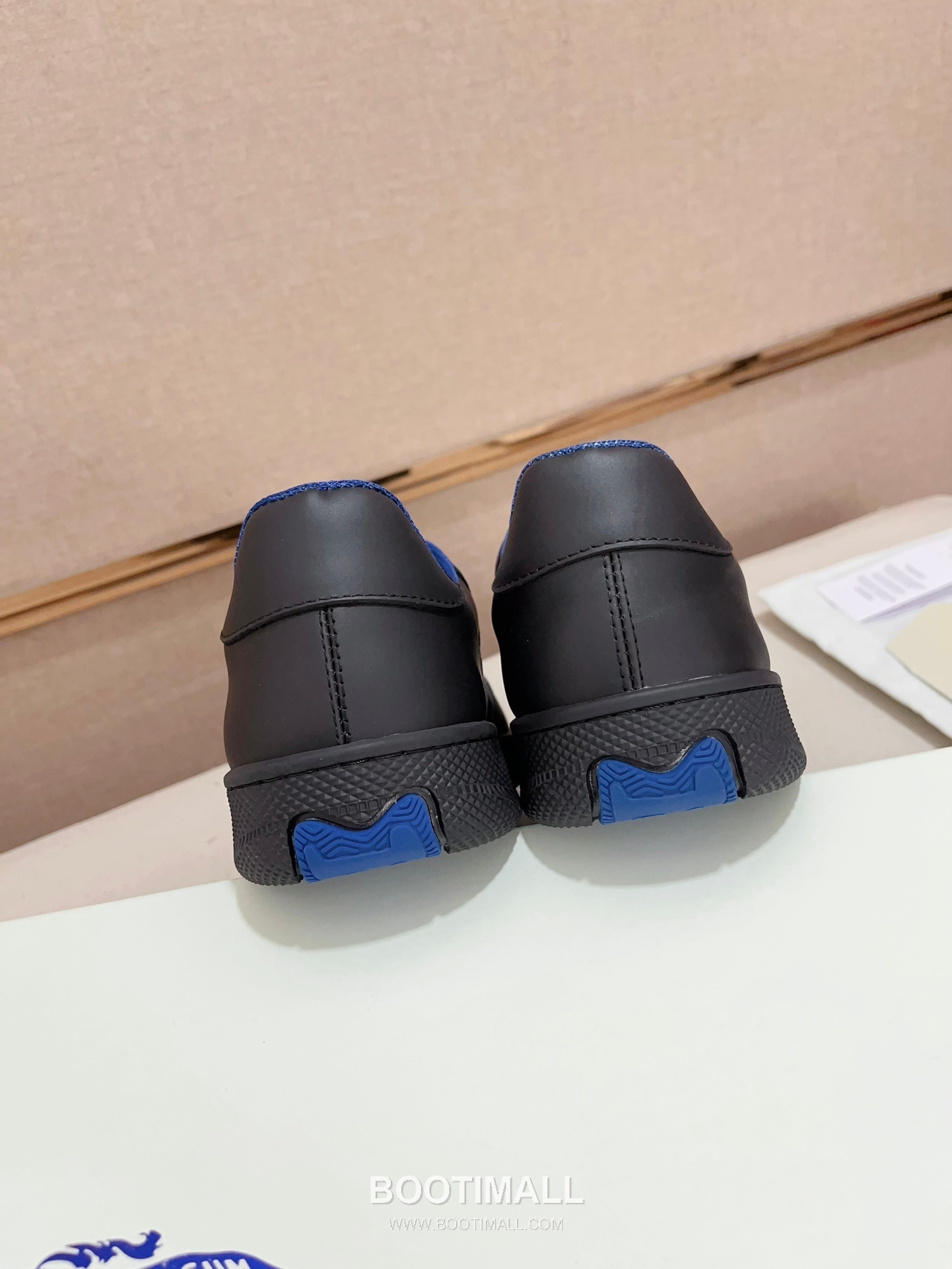 Burberry Vintage Check Cotton Calfskin Leather Low-Top Sneakers 버버리 빈티지 체크 코튼 송아지 가죽 로우탑 스니커즈 8