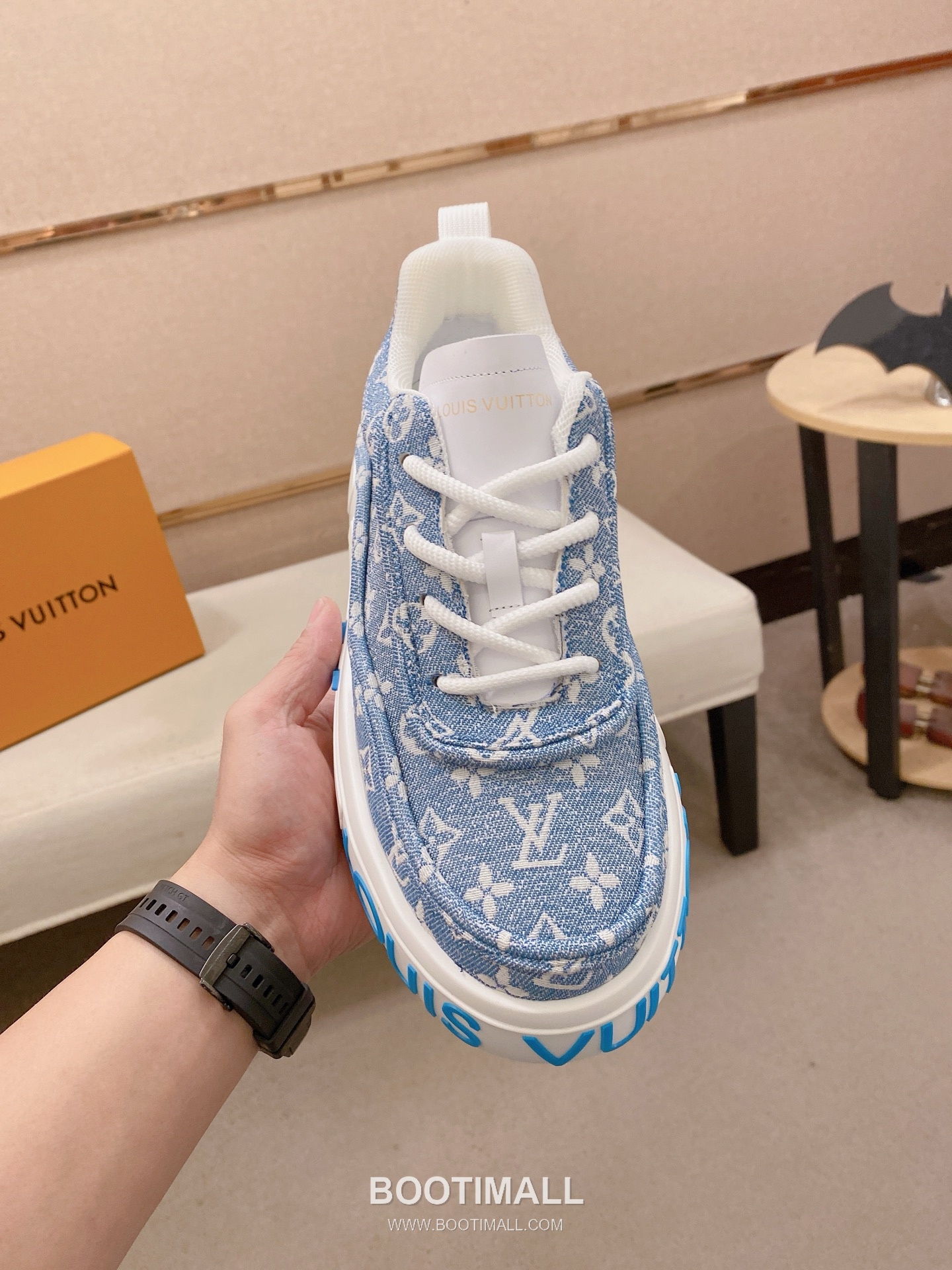 Louis Vuitton Leather Sneakers 루이비통 레더 스니커즈 2