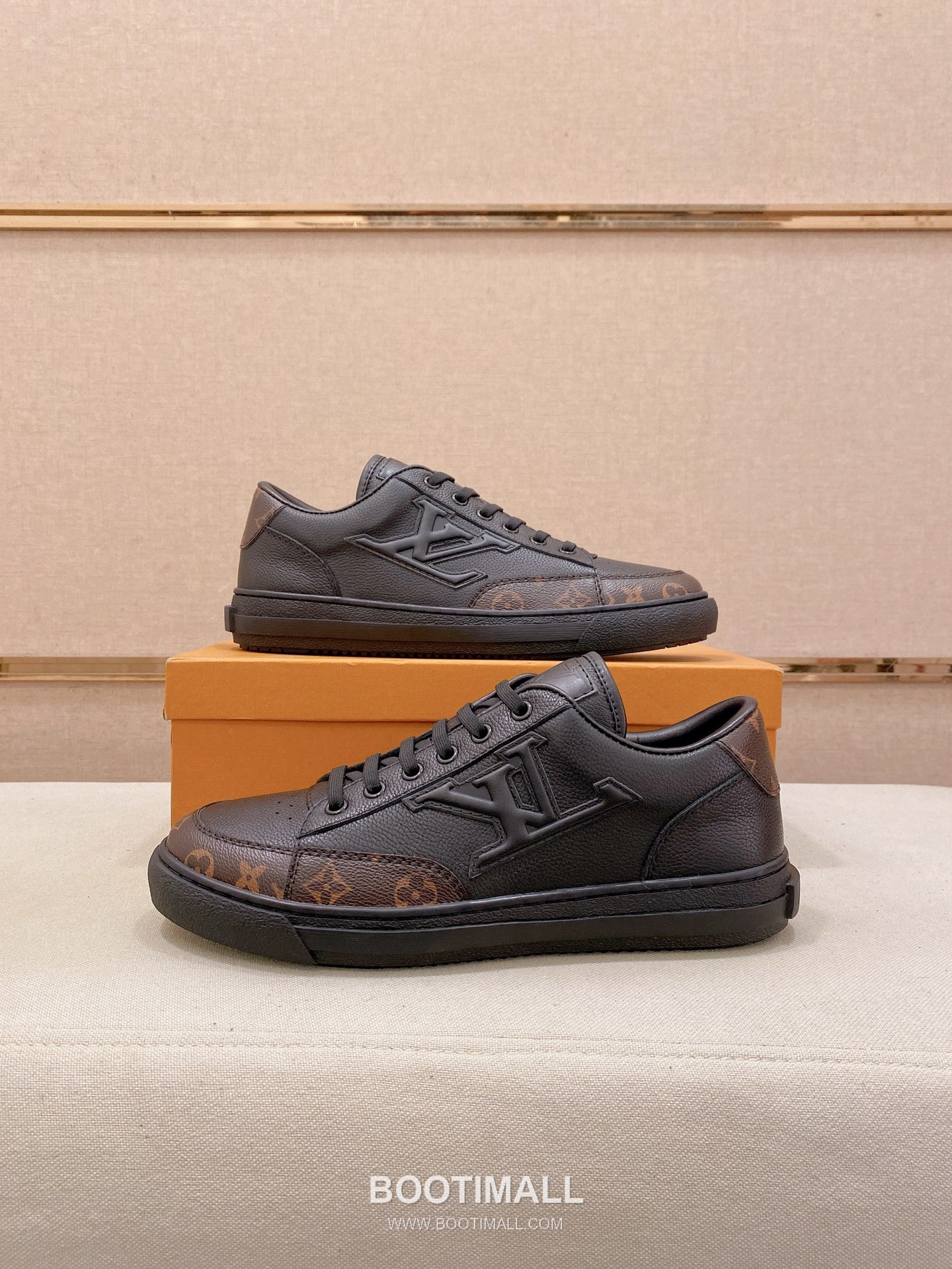 Louis Vuitton Leather Lace-up Sneakers 루이비톤 레더 레이스업 스니커즈 7