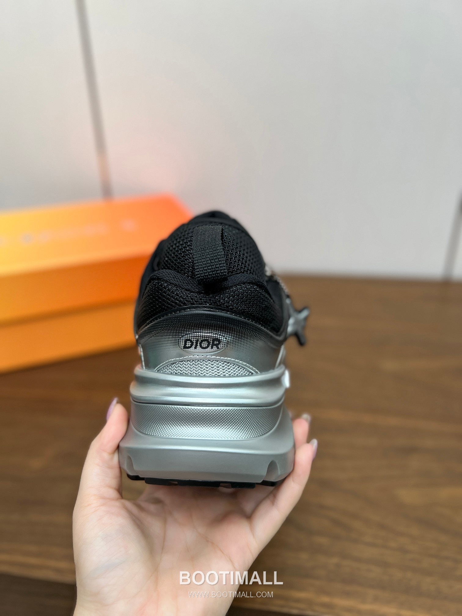 Dior Lewis Hamilton x Dior B44 Blade Gradient Mesh Leather Black Silver Sneakers 디올 루이스 해밀턴 x 디올 B44 블레이드 그라디언트 메쉬 레더 블랙 실버 스니커즈 9