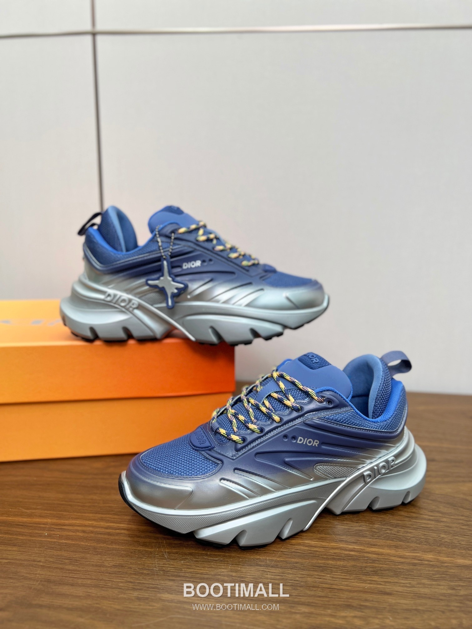 Dior Lewis Hamilton x Dior B44 Blade Gradient Mesh Leather Black Silver Sneakers 디올 루이스 해밀턴 x 디올 B44 블레이드 그라디언트 메쉬 레더 블랙 실버 스니커즈 2