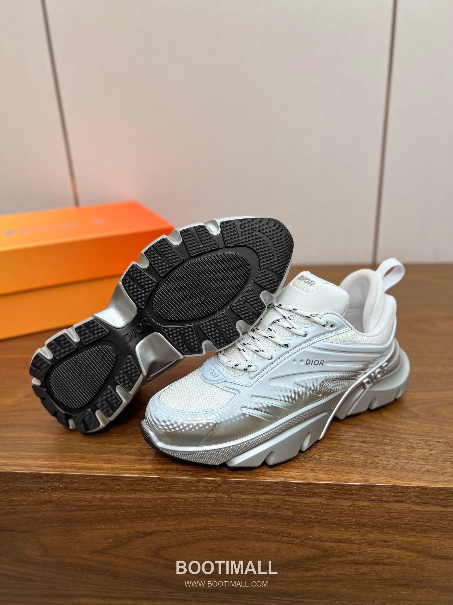 Dior Lewis Hamilton x Dior B44 Blade Gradient Mesh Leather Black Silver Sneakers 디올 루이스 해밀턴 x 디올 B44 블레이드 그라디언트 메쉬 레더 블랙 실버 스니커즈 6