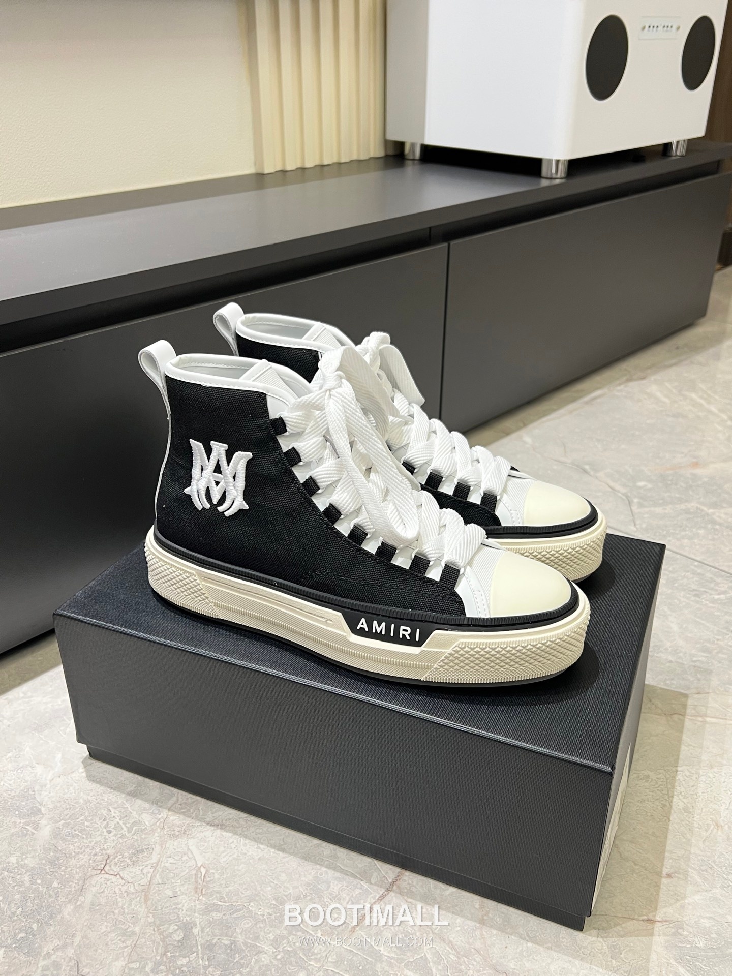 AMI High-Top Canvas Sneakers 아미 하이탑 캔버스 스니커즈 2