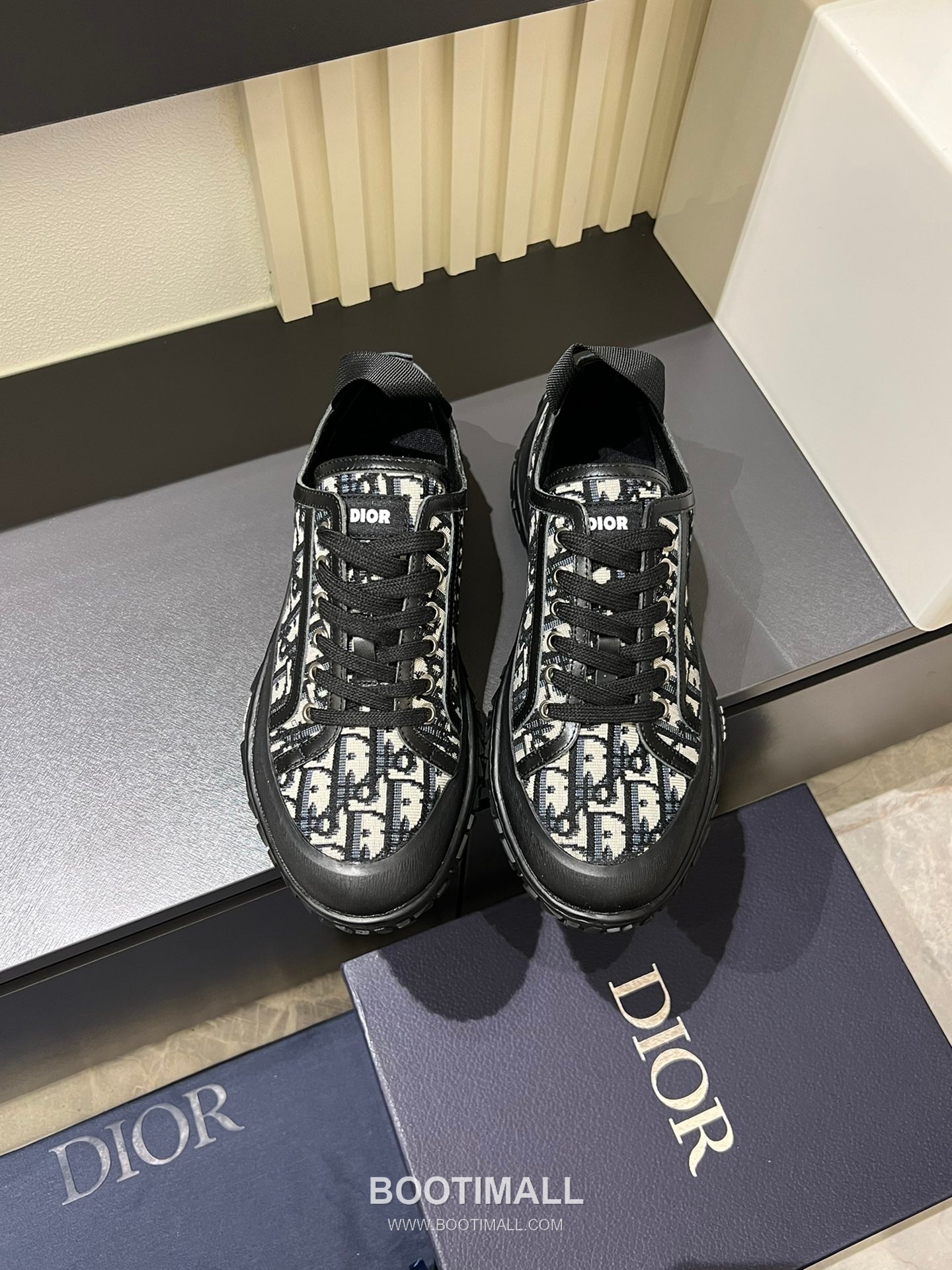 Dior Oblique Jacquard Canvas Low-Top Sneakers 디올 오블리크 자카드 캔버스 로우탑 스니커즈 1