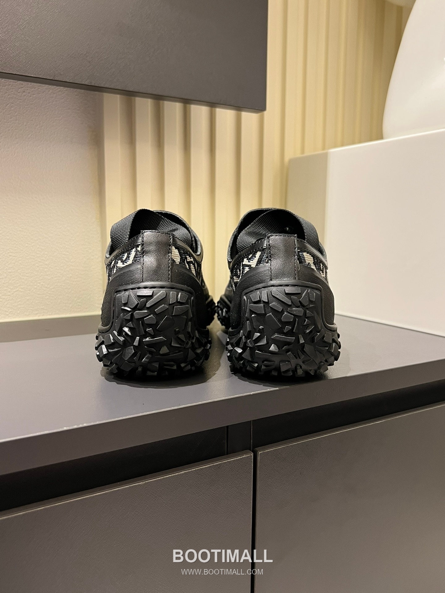 Dior Oblique Jacquard Canvas Low-Top Sneakers 디올 오블리크 자카드 캔버스 로우탑 스니커즈 9