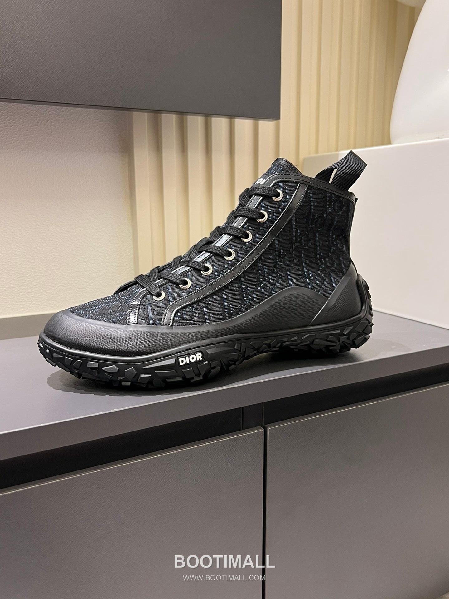 Dior B28 High-Top Oblique Jacquard Beige Black Sneakers 디올 B28 하이탑 오블리크 자카드 베이지 블랙 스니커즈 5