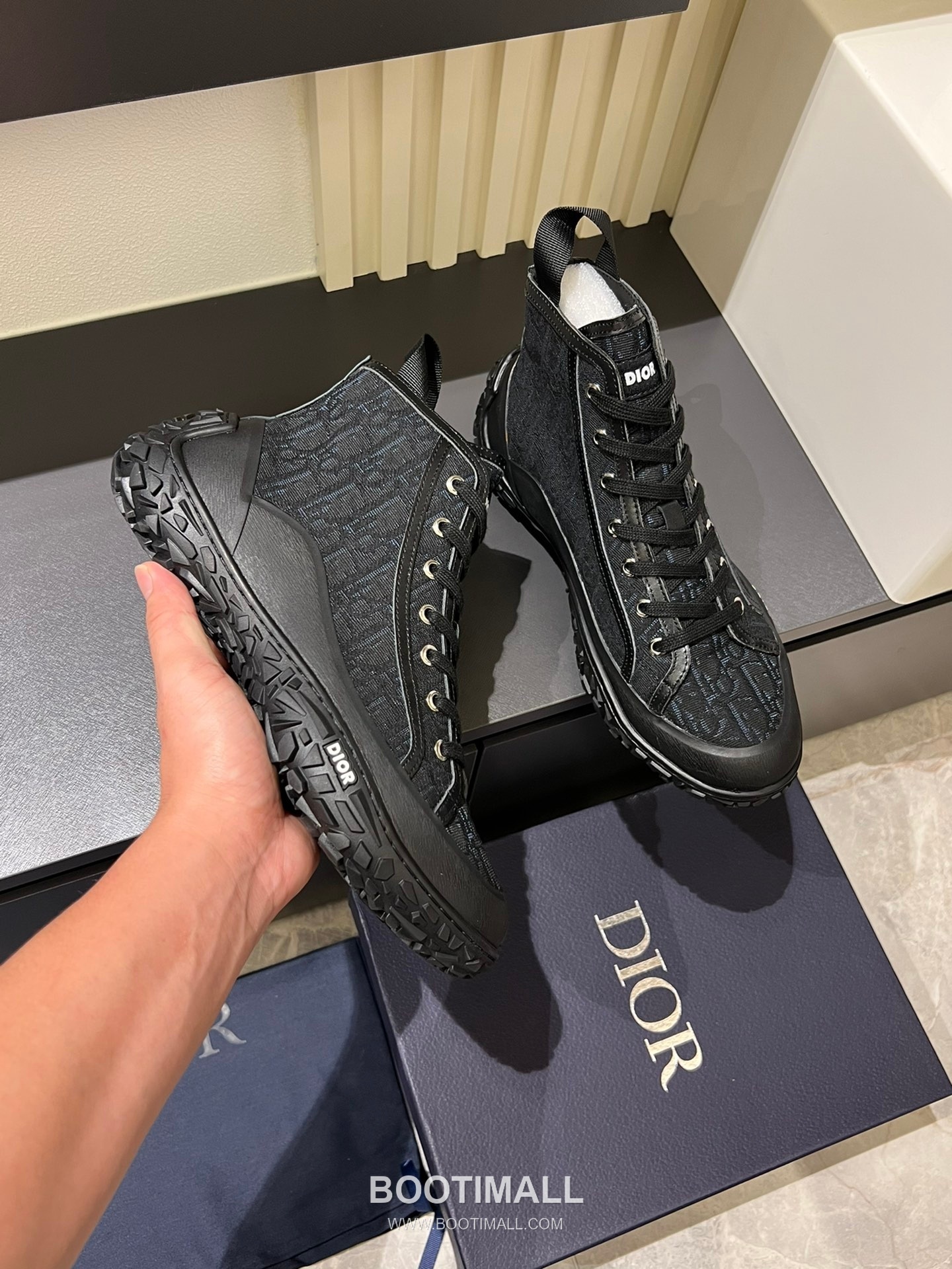 Dior B28 High-Top Oblique Jacquard Beige Black Sneakers 디올 B28 하이탑 오블리크 자카드 베이지 블랙 스니커즈 6