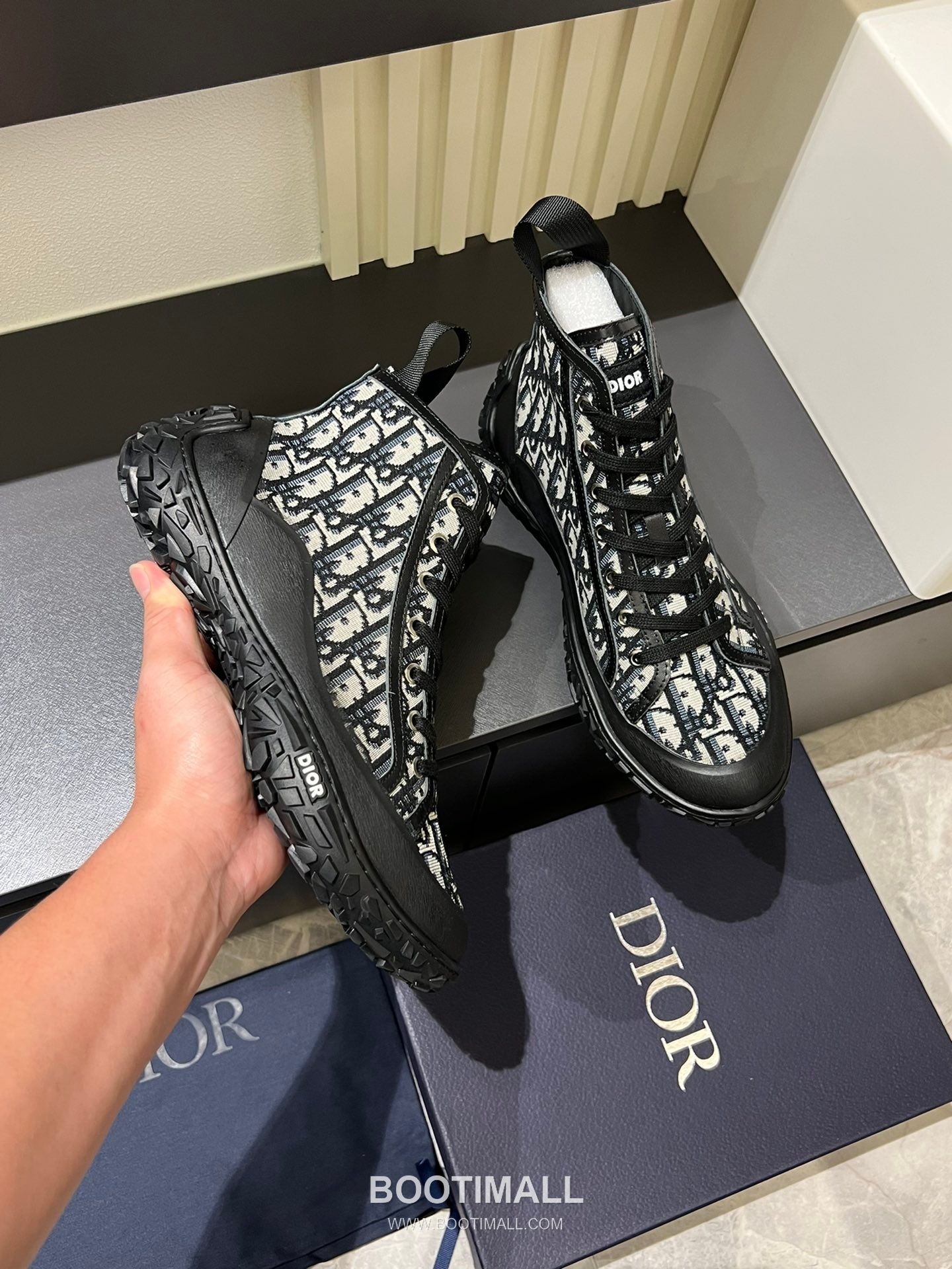 Dior B28 High-Top Oblique Jacquard Beige Black Sneakers 디올 B28 하이탑 오블리크 자카드 베이지 블랙 스니커즈 6