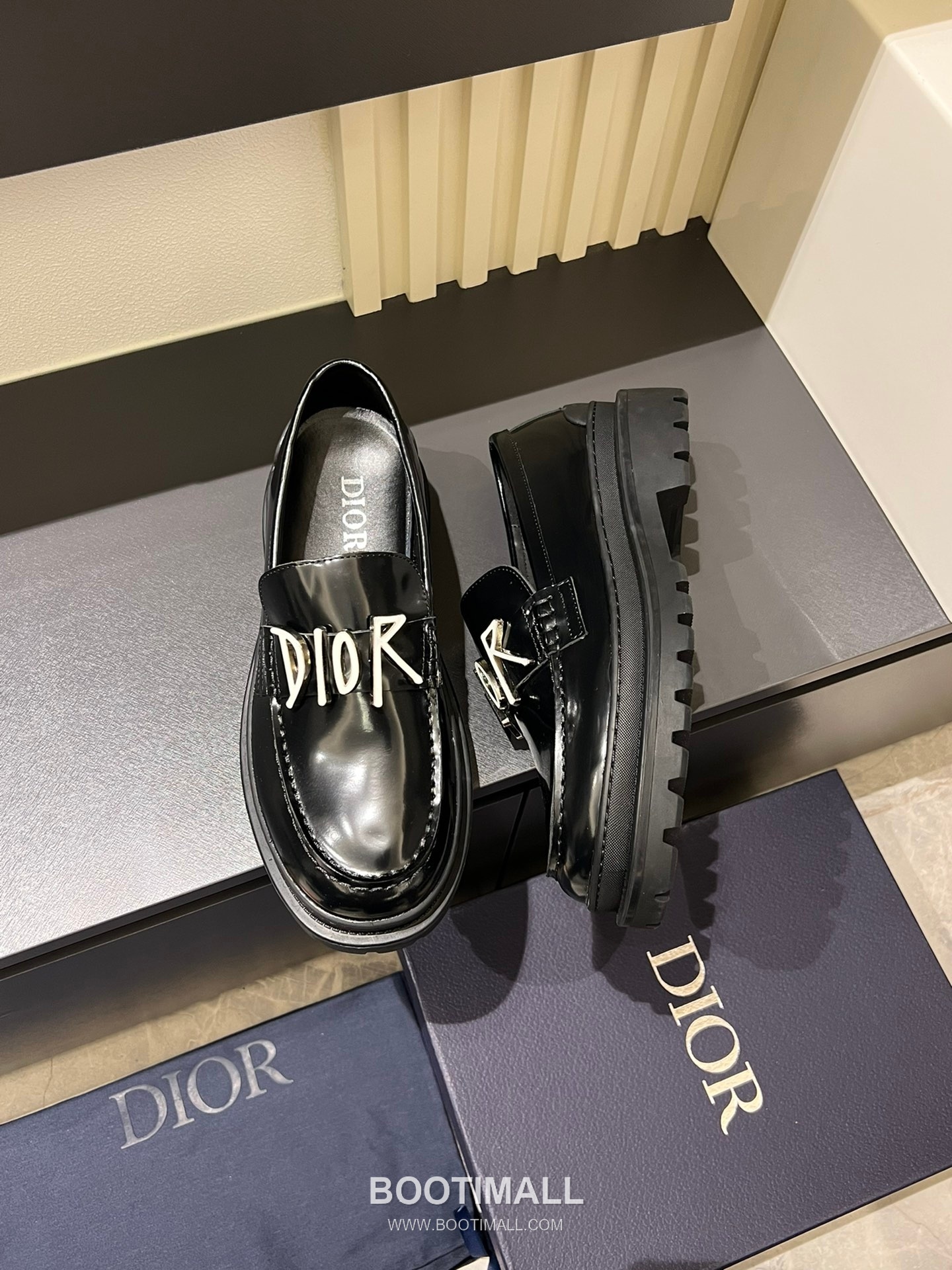 Dior And Shawn Stussy Smooth Calfskin Leather Black Loafer 디올 앤 숀 스투시 스무드 송아지 가죽 블랙 로퍼 4