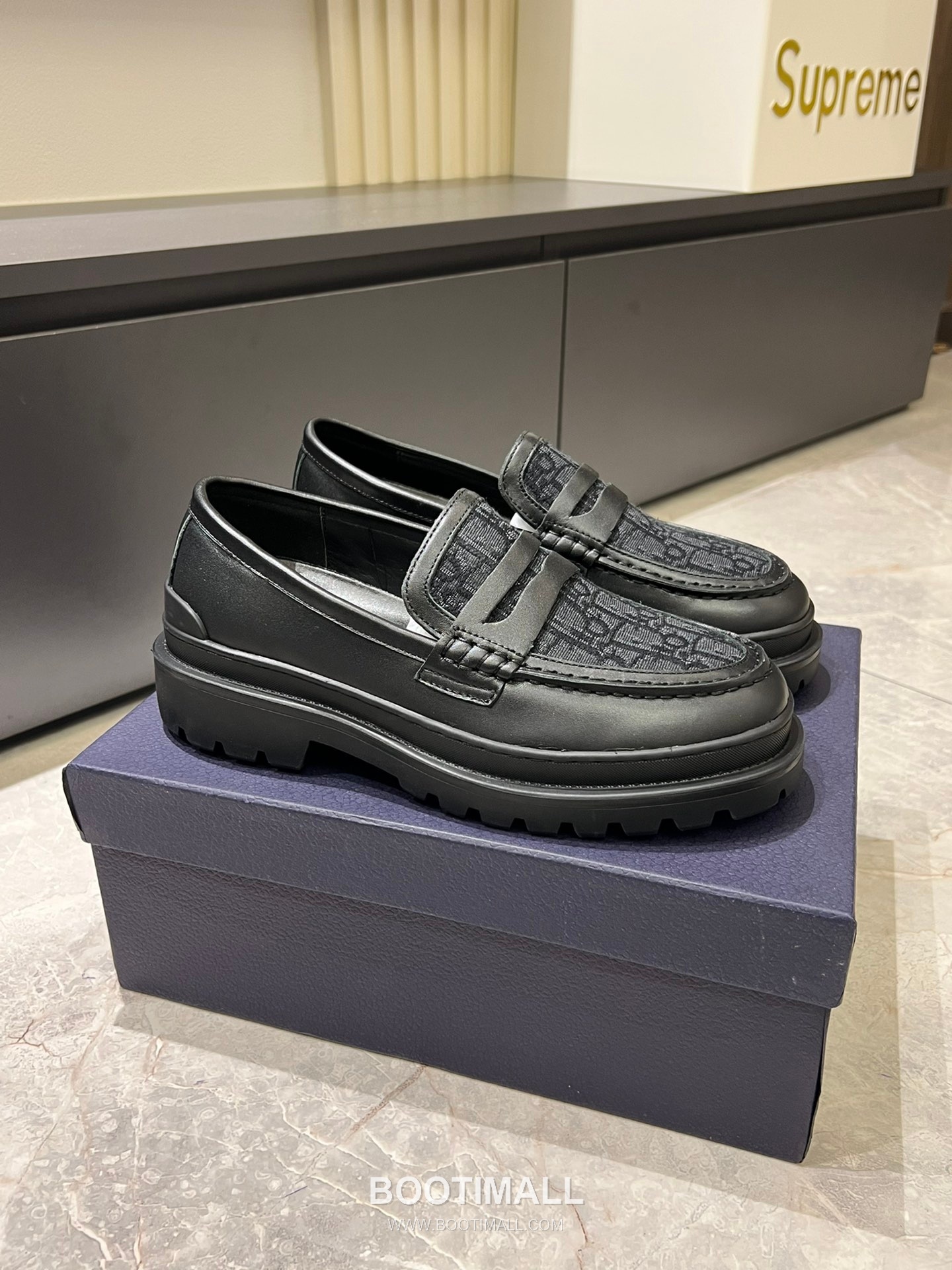 Dior And Shawn Stussy Smooth Calfskin Leather Black Loafer 디올 앤 숀 스투시 스무드 송아지 가죽 블랙 로퍼 2