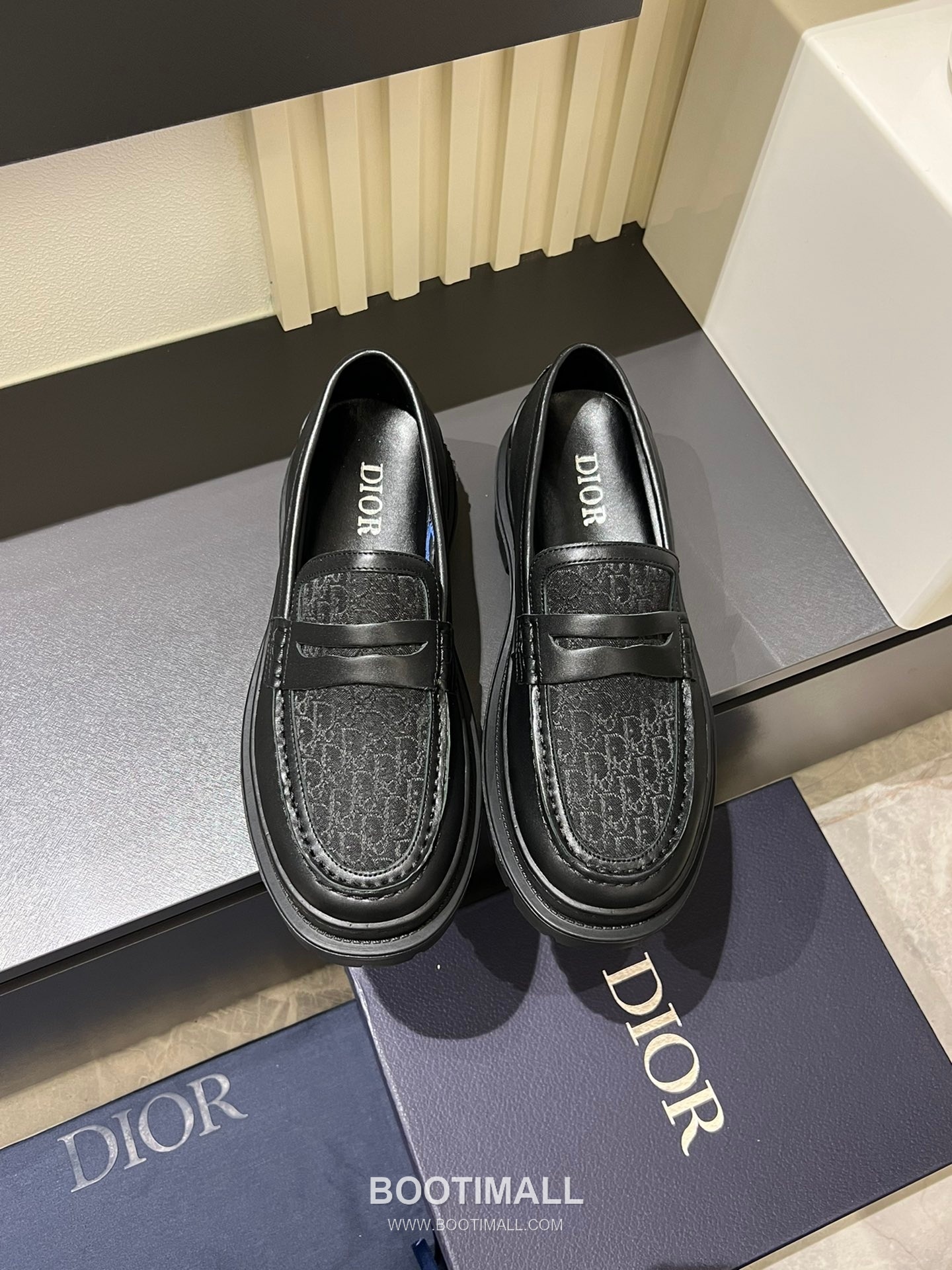 Dior And Shawn Stussy Smooth Calfskin Leather Black Loafer 디올 앤 숀 스투시 스무드 송아지 가죽 블랙 로퍼 1