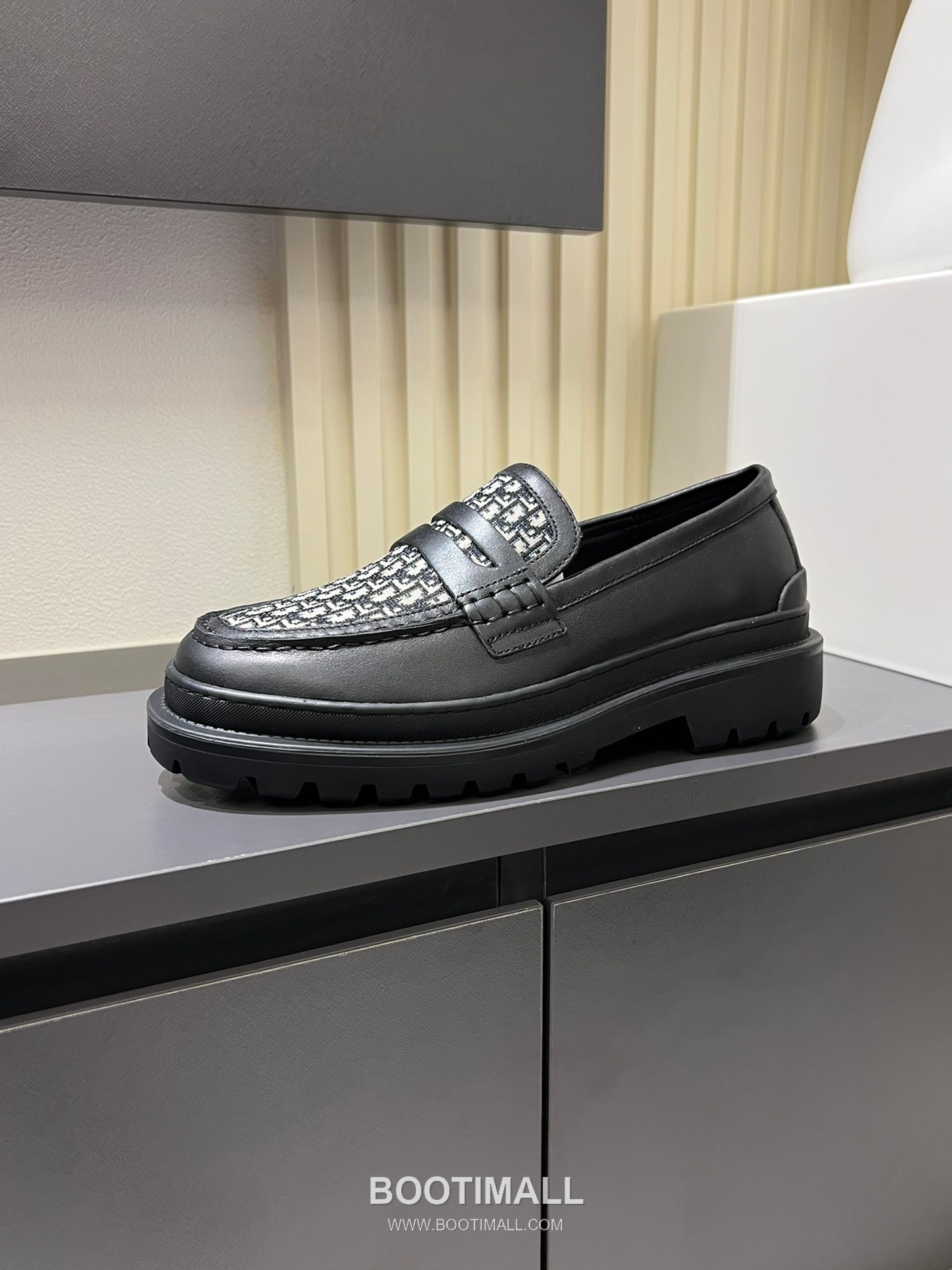 Dior And Shawn Stussy Smooth Calfskin Leather Black Loafer 디올 앤 숀 스투시 스무드 송아지 가죽 블랙 로퍼 5