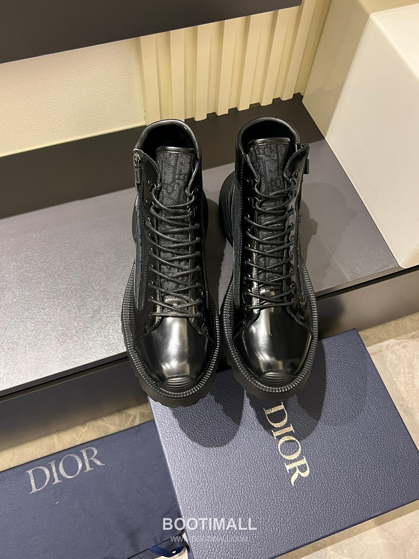 Dior Derby Oblique Patent Leather Black Shoes 디올 더비 오블리크 페이턴트 레더 블랙 슈즈 1