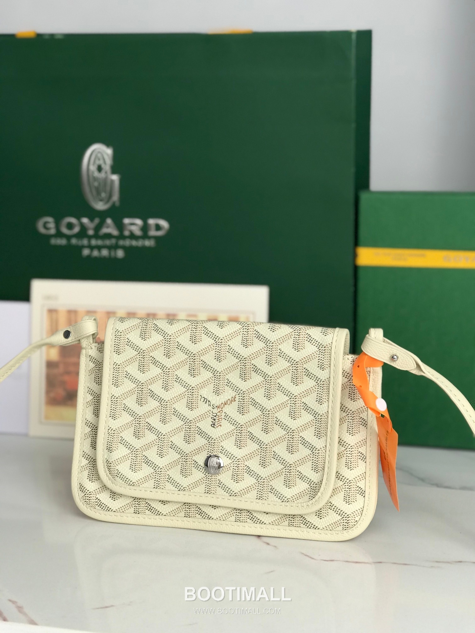 Goyard Plumet Triple Compartment Canvas Leather Crossbody Bag 고야드 플루멧 020188 캔버스 레더 크로스백 20cm 2