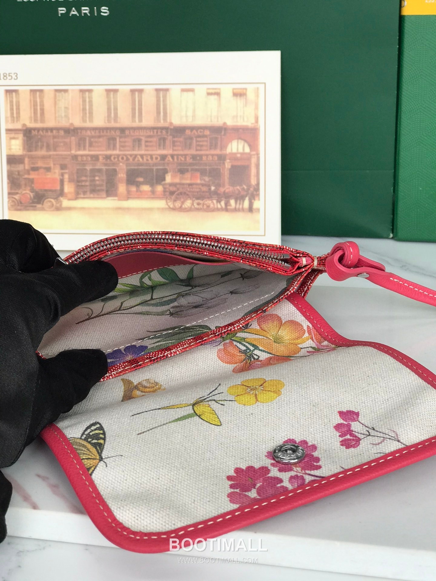 Goyard Plumet Triple Compartment Canvas Leather Crossbody Bag 고야드 플루멧 020188 캔버스 레더 크로스백 20cm 6