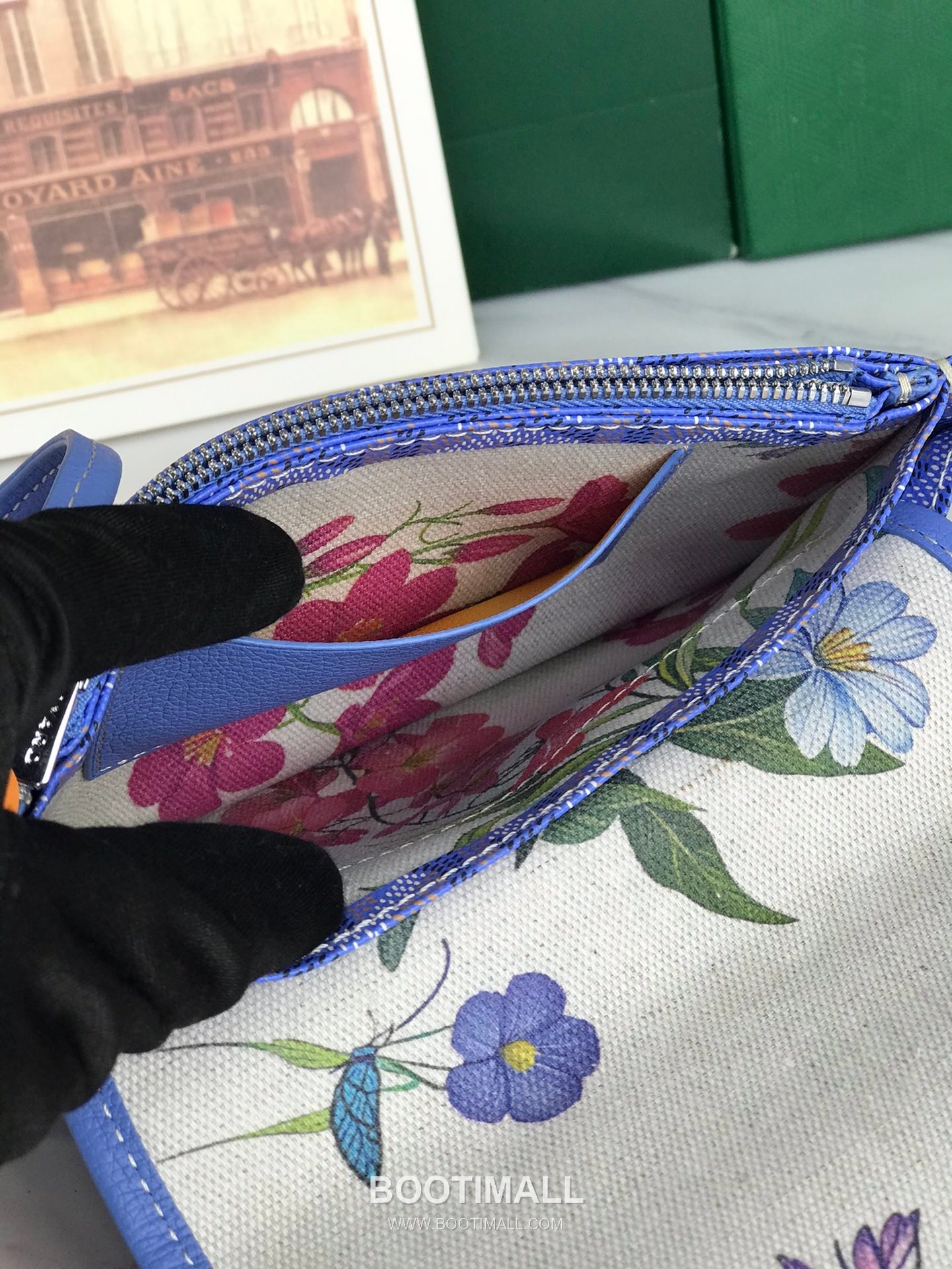 Goyard Plumet Triple Compartment Canvas Leather Crossbody Bag 고야드 플루멧 020188 캔버스 레더 크로스백 20cm 8