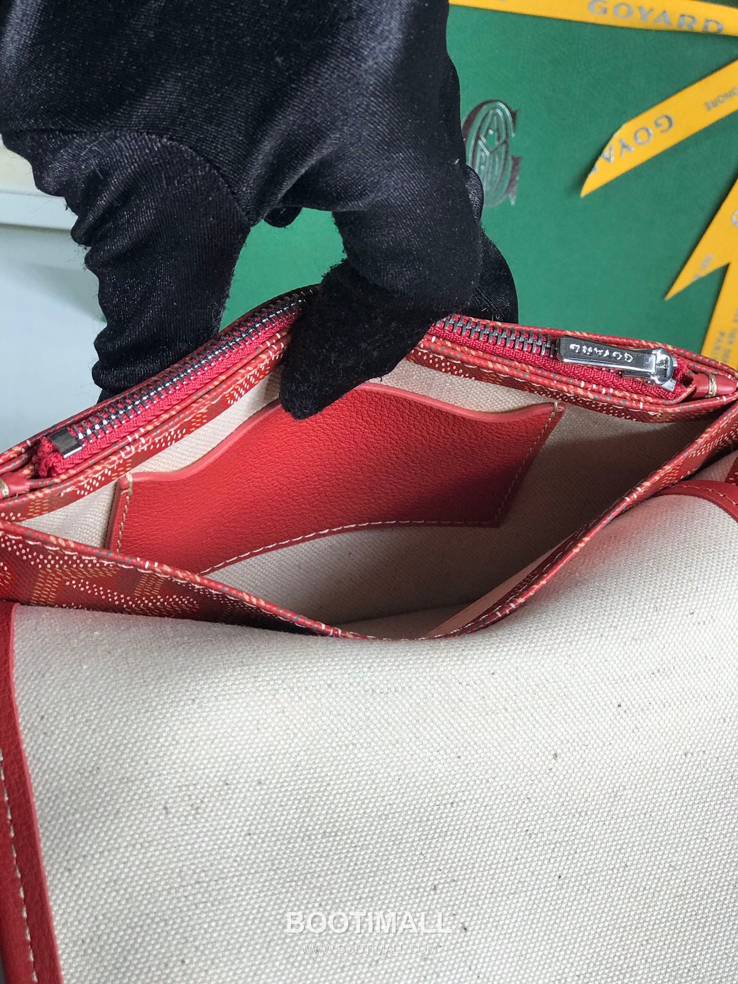 Goyard Plumet Triple Compartment Canvas Leather Crossbody Bag 고야드 플루메 트리플 컴파트먼트 캔버스 레더 크로스백 20cm 8