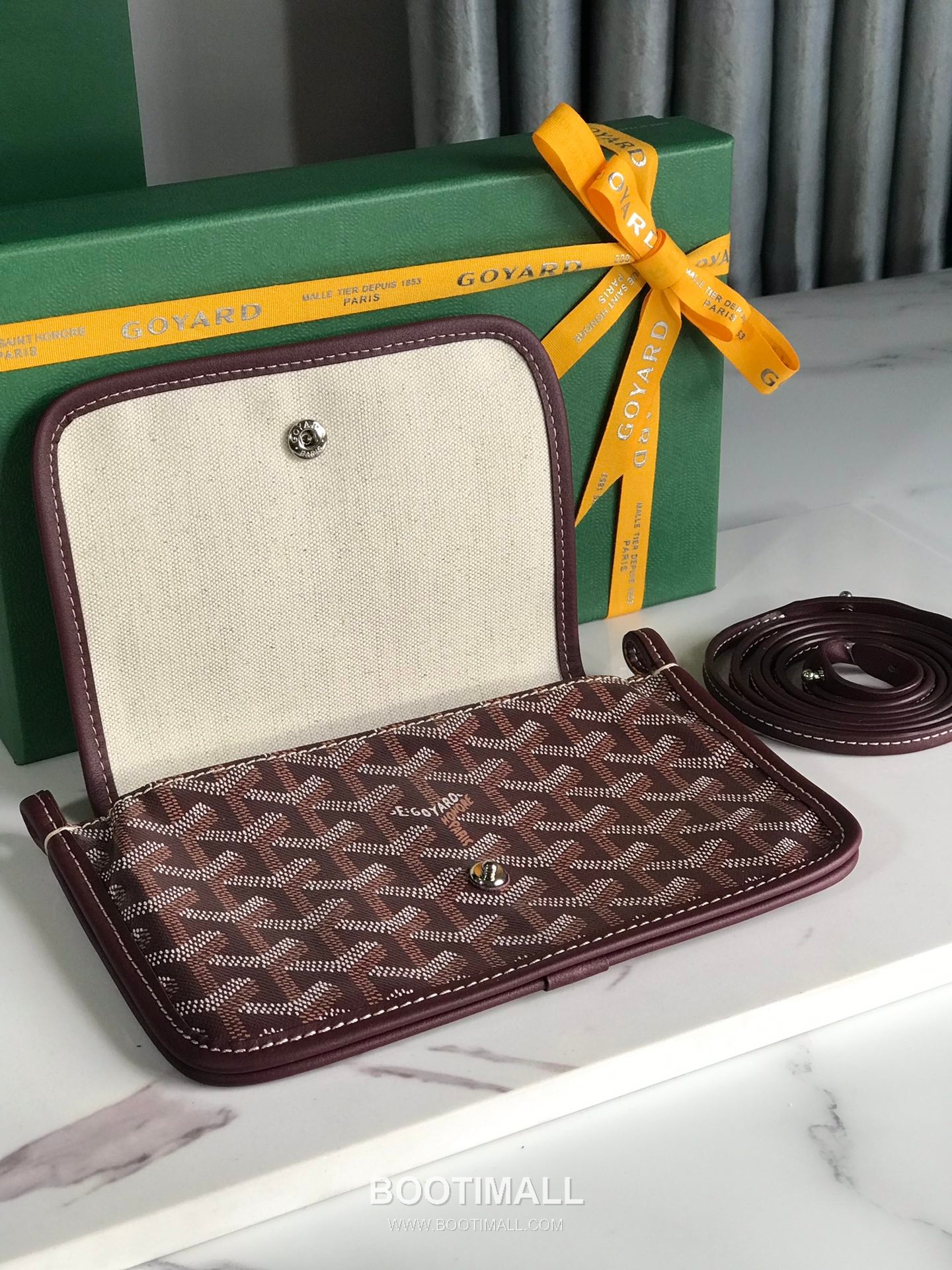 Goyard Plumet Triple Compartment Crossbody Bag 고야드 플뤼메 020188 트리플 컴파트먼트 크로스백 20cm 4