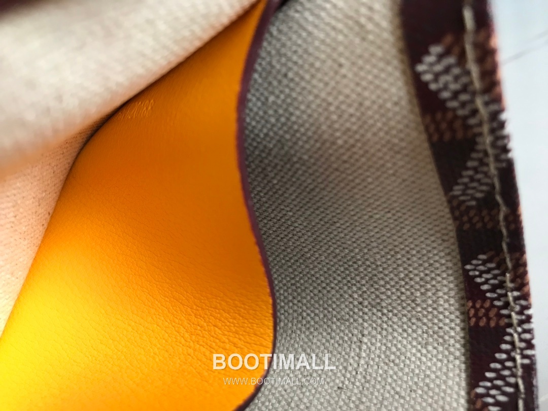 Goyard Plumet Triple Compartment Crossbody Bag 고야드 플뤼메 020188 트리플 컴파트먼트 크로스백 20cm 9