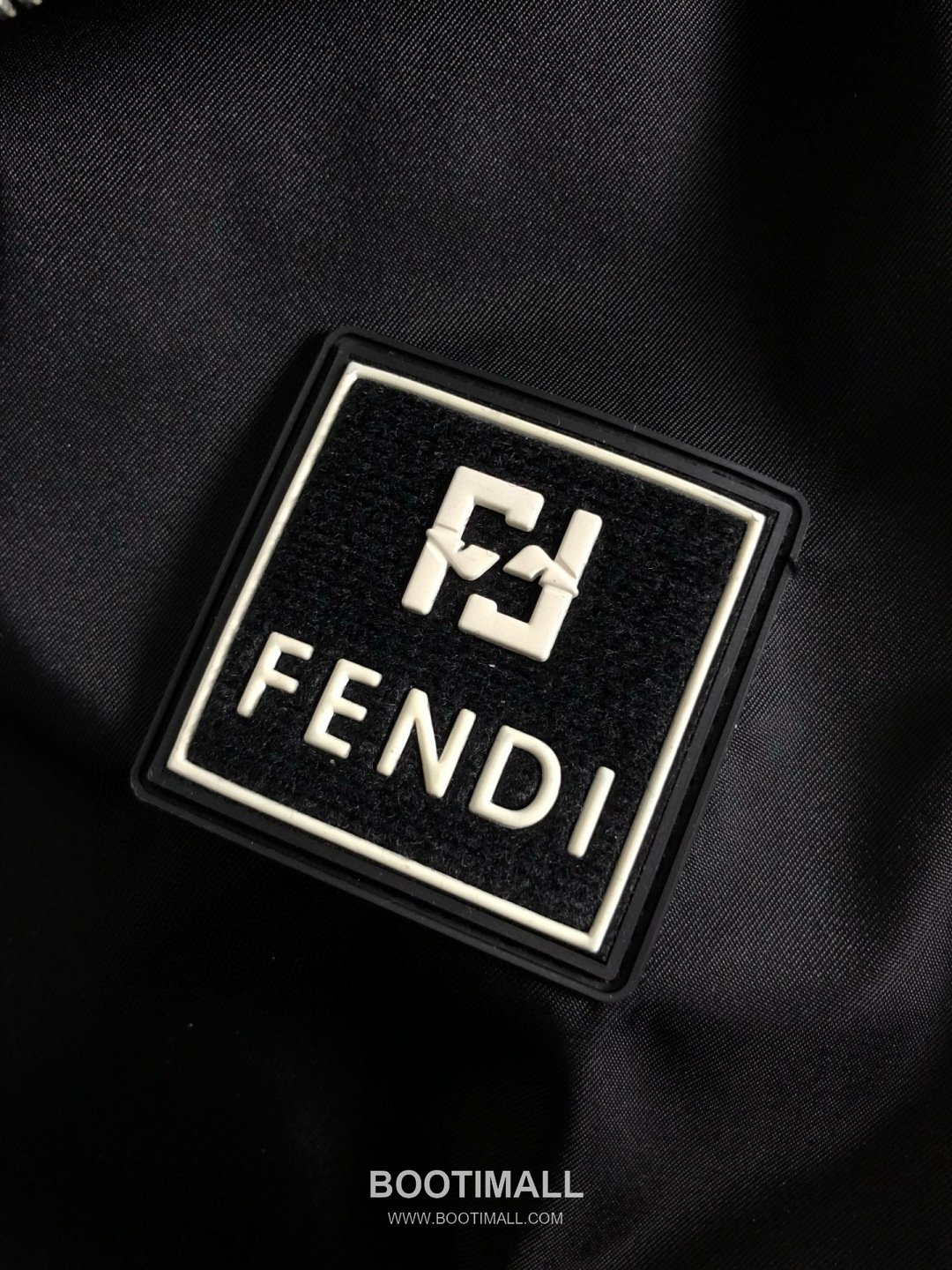 Fendi Double F Logo Reversible Hooded Jacket Black 펜디 더블 F 로고 리버서블 후드 자켓 블랙 P370 8