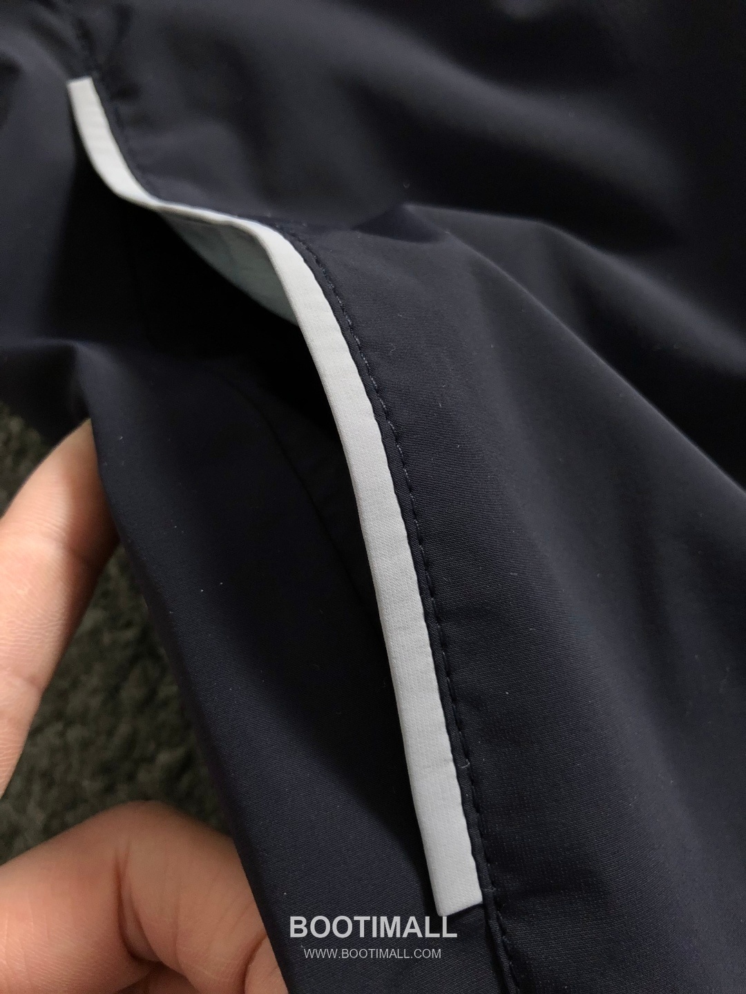 Zegna Letter Logo Color Block Short Sleeve T-Shirt Black Grey 제냐 레터 로고 컬러 블록 반팔 티셔츠 블랙 그레이 7