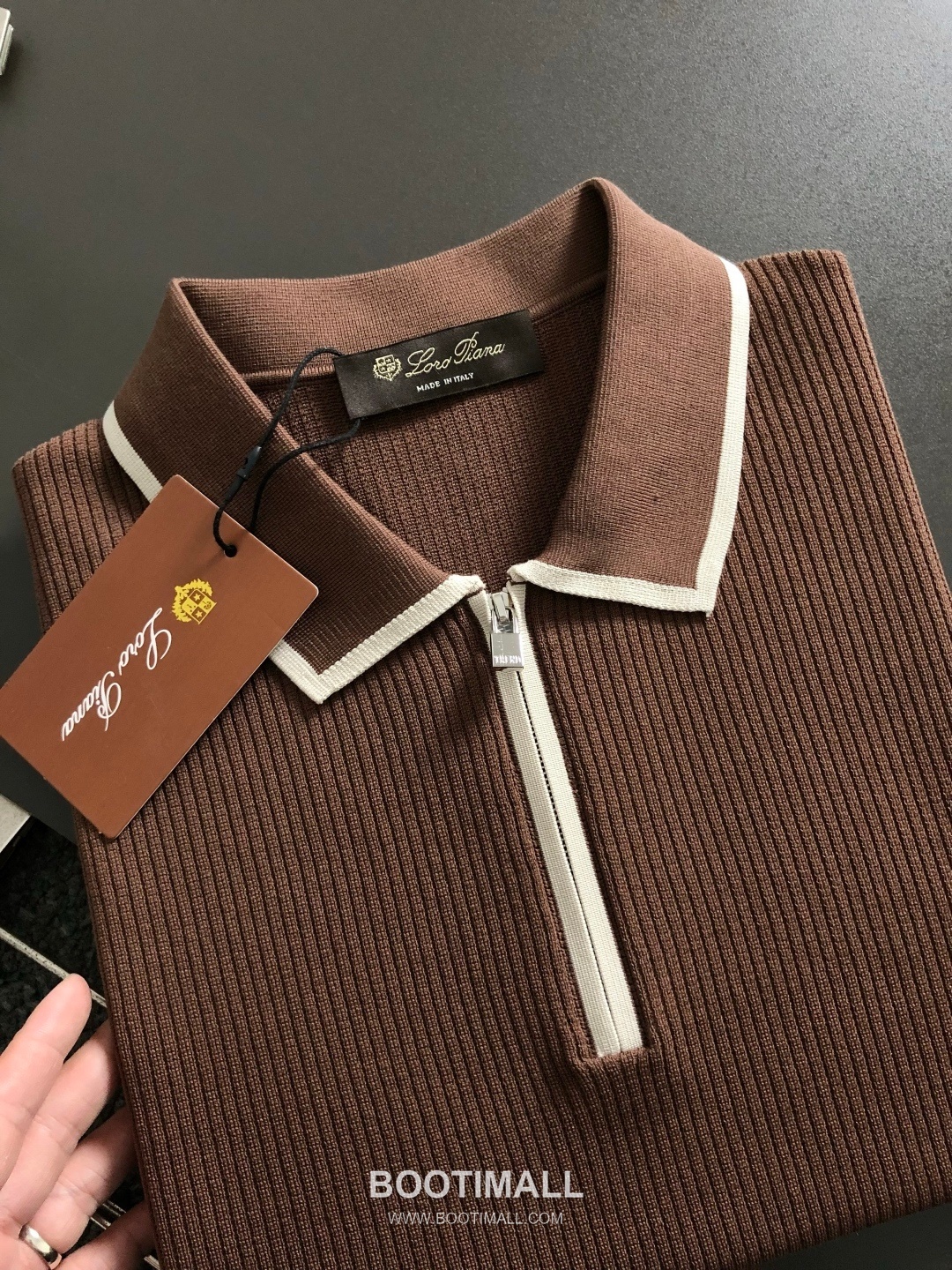 Off-White LP Striped Contrast Zip Short Sleeve Polo Shirt Brown LP 스트라이프 배색 지퍼 반팔 폴로 셔츠 브라운 8