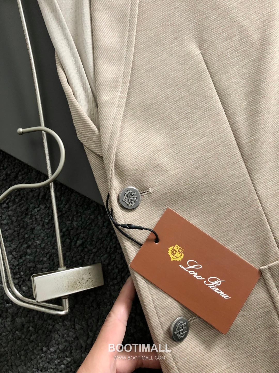 Loro Piana Metal Button Short Sleeve Polo Shirt 로로피아나 메탈 버튼 반팔 폴로 셔츠 2