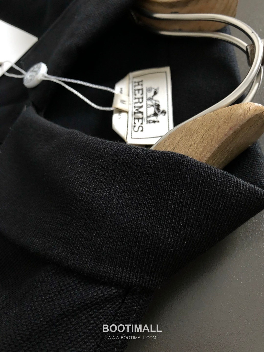 Hermes H Embroidery Pocket Short Sleeve T-Shirt Black White Brown 에르메스 H 자수 포켓 반팔 티셔츠 블랙 화이트 브라운 5