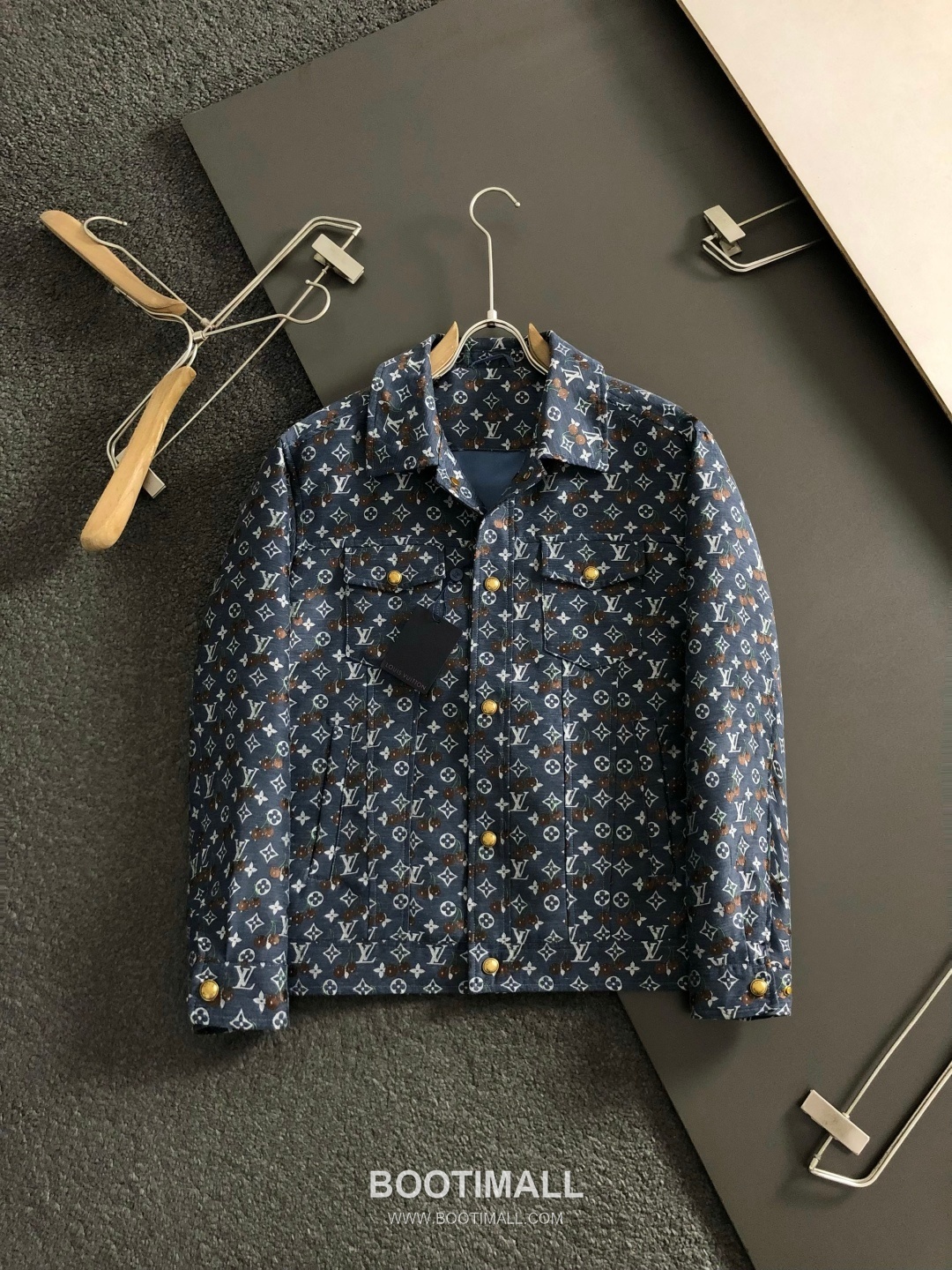 Louis Vuitton LV Monogram Cherry Embroidery Jacket Blue LV 루이비통 모노그램 체리 자카드 자켓 블루 2