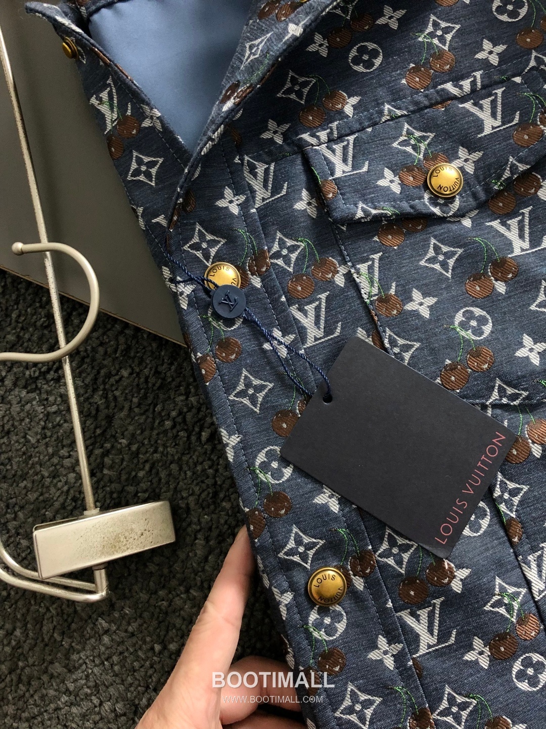 Louis Vuitton LV Monogram Cherry Embroidery Jacket Blue LV 루이비통 모노그램 체리 자카드 자켓 블루 3