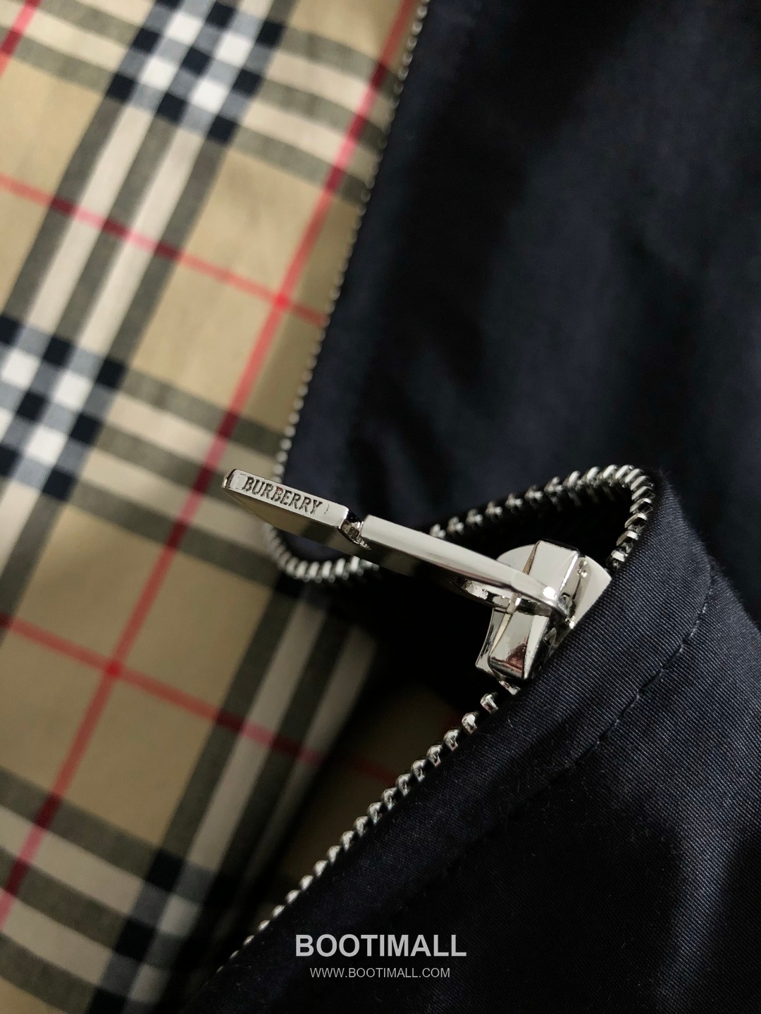 Burberry Check Trim Logo Embroidery Jacket Black 버버리 체크 트리밍 로고 자수 자켓 블랙 6