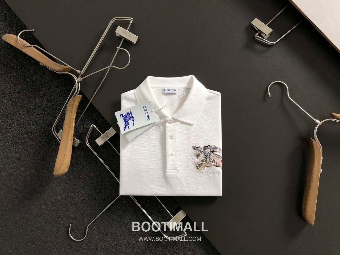 Burberry Check Embroidered Badge Short Sleeve Polo Shirt 버버리 체크 자수 배지 반팔 폴로 셔츠 1