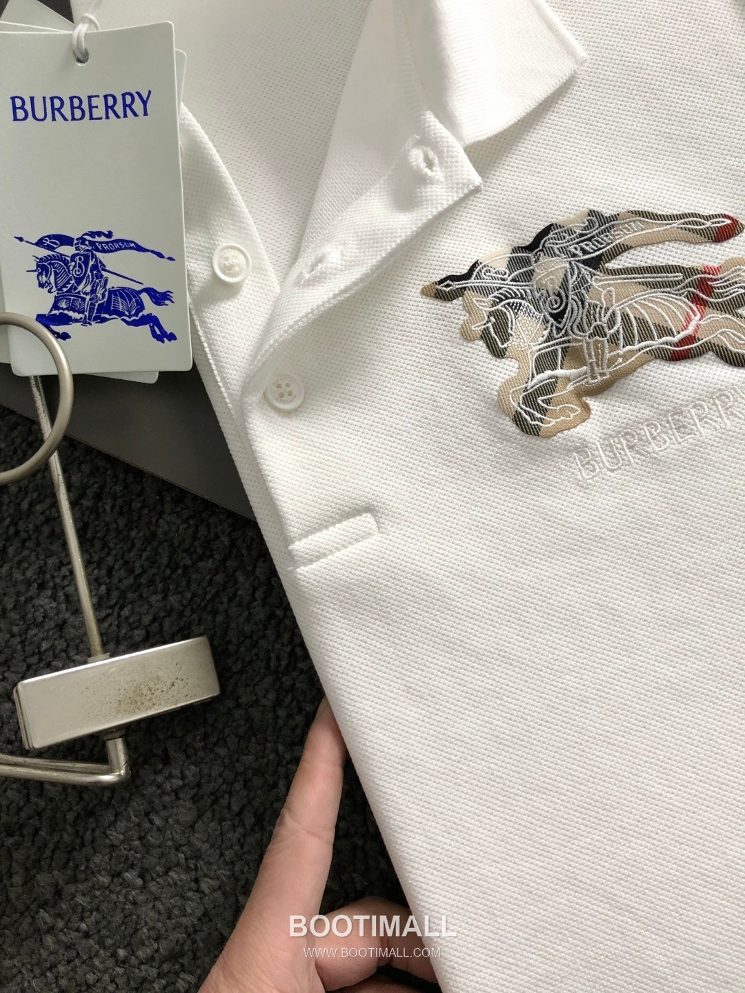 Burberry Check Embroidered Badge Short Sleeve Polo Shirt 버버리 체크 자수 배지 반팔 폴로 셔츠 3